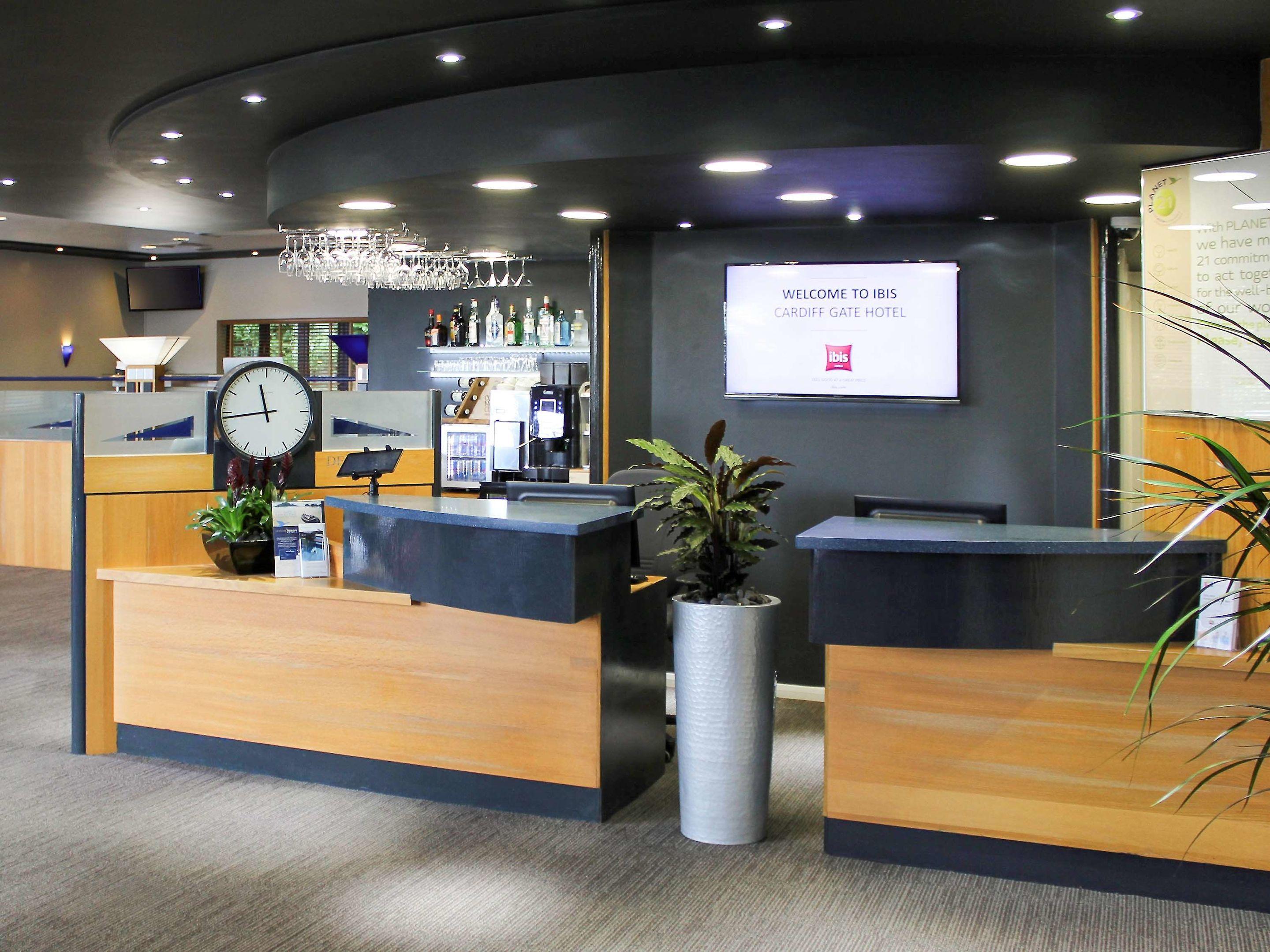 ibis Cardiff Gate - International Business Park Hotel — photo 4