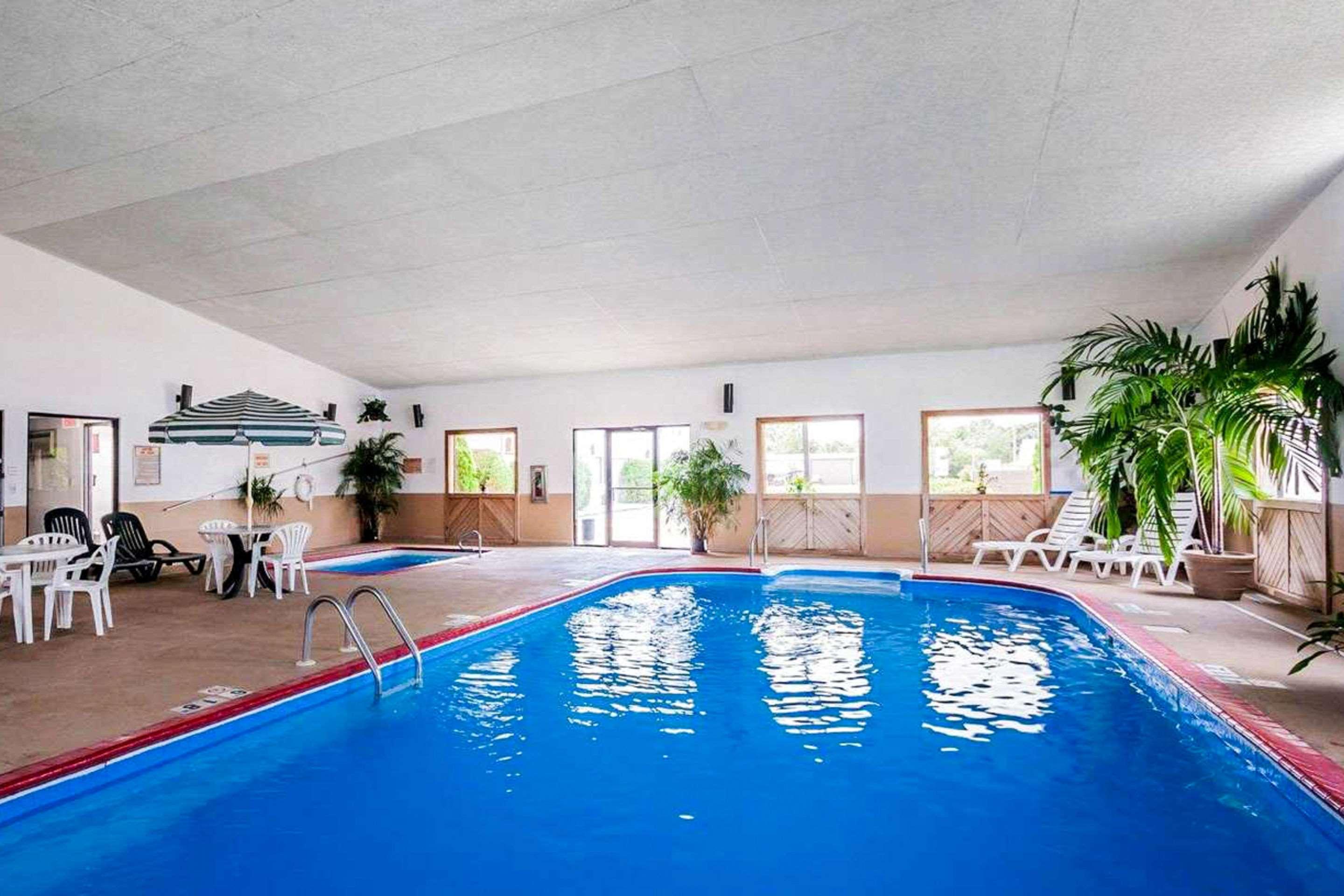 Quality Inn — photo 4