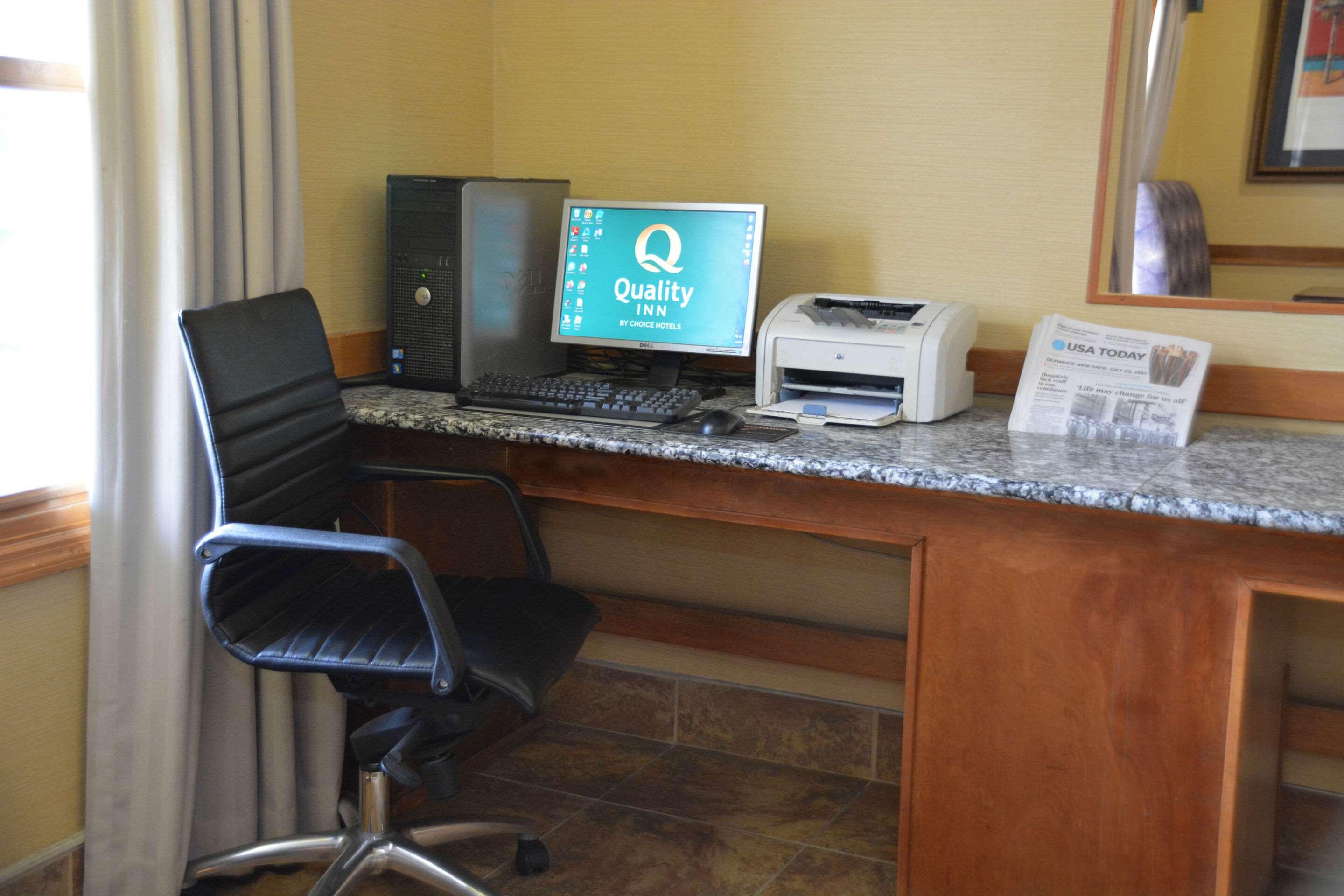 Quality Inn & Suites — photo 5