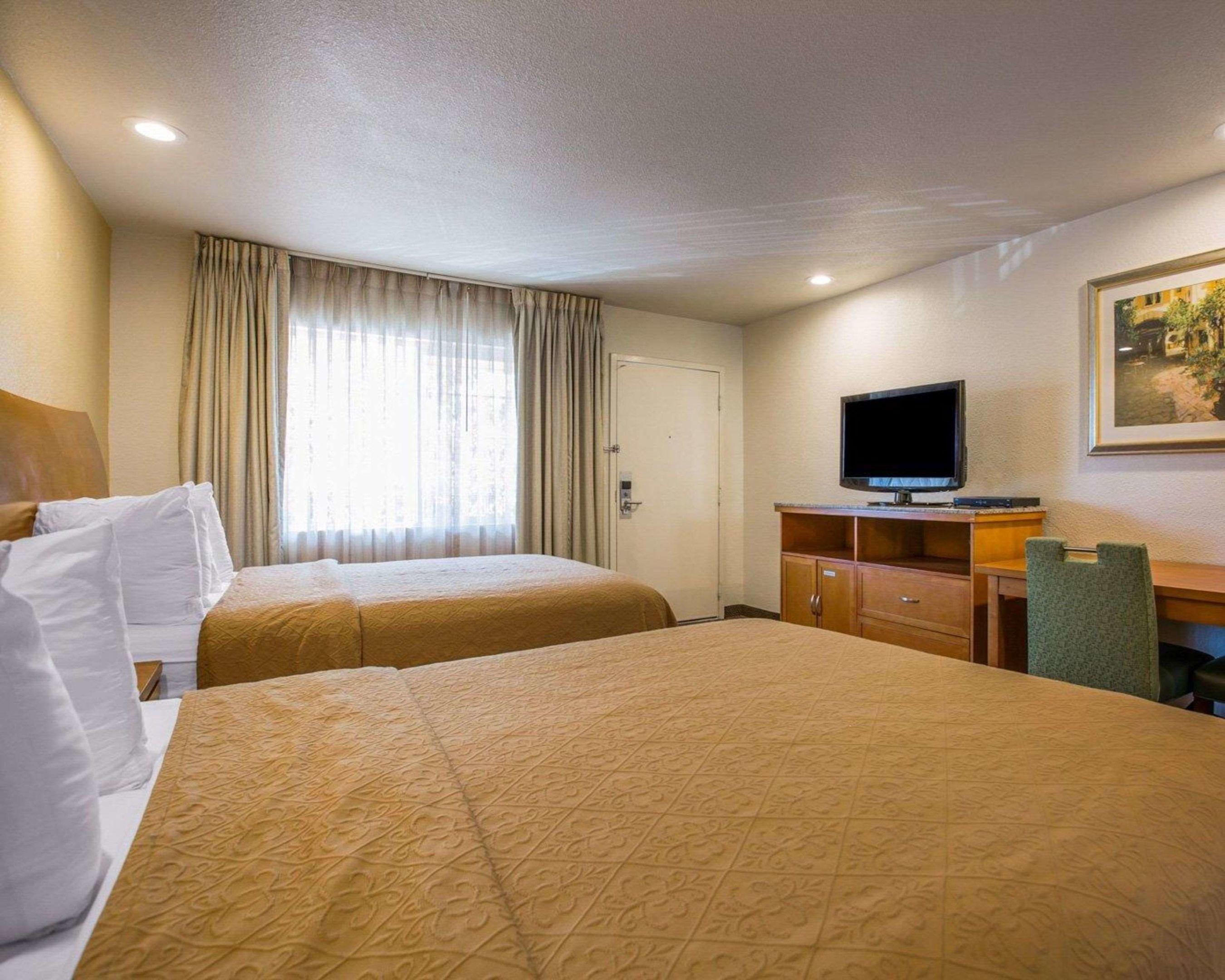 Quality Inn — photo 4