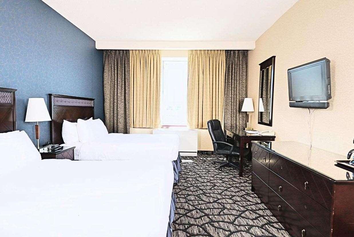 Empire Suites — photo 3