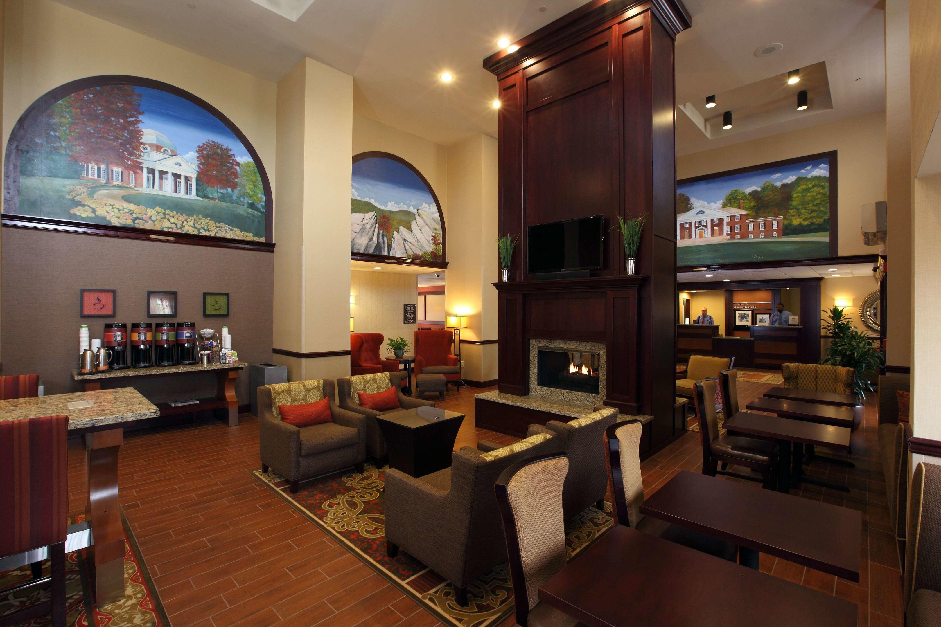 Hampton Inn & Suites Charlottesville-At The University — photo 5