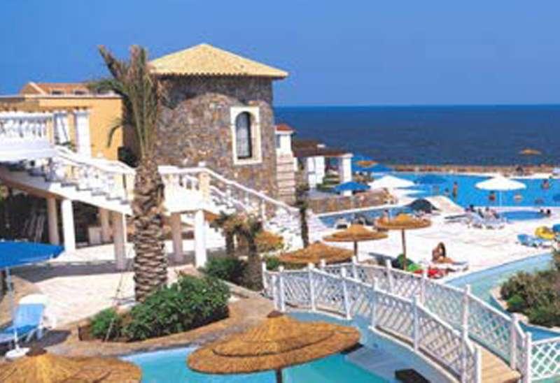 Radisson Blu Beach Resort — photo 4