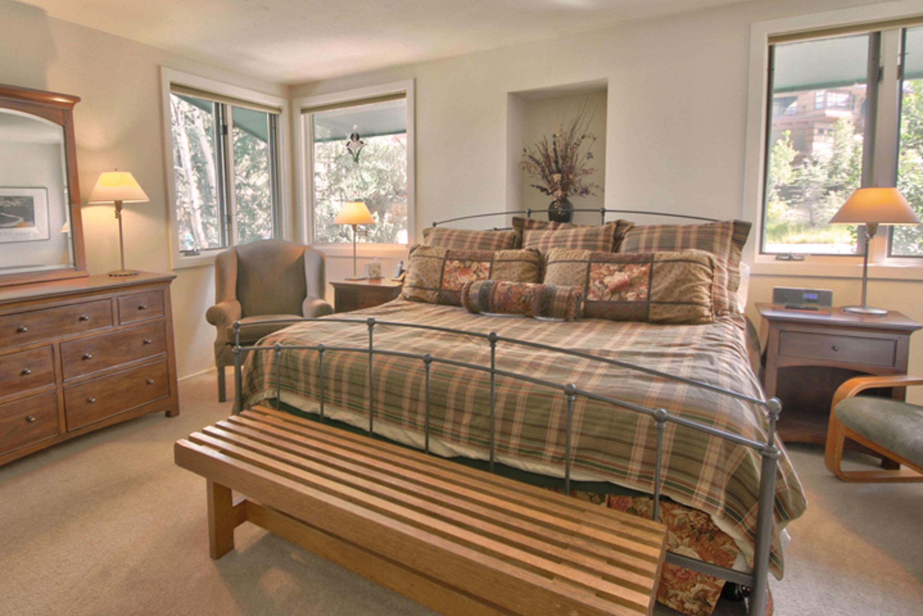 Tamarack Townhomes — photo 3