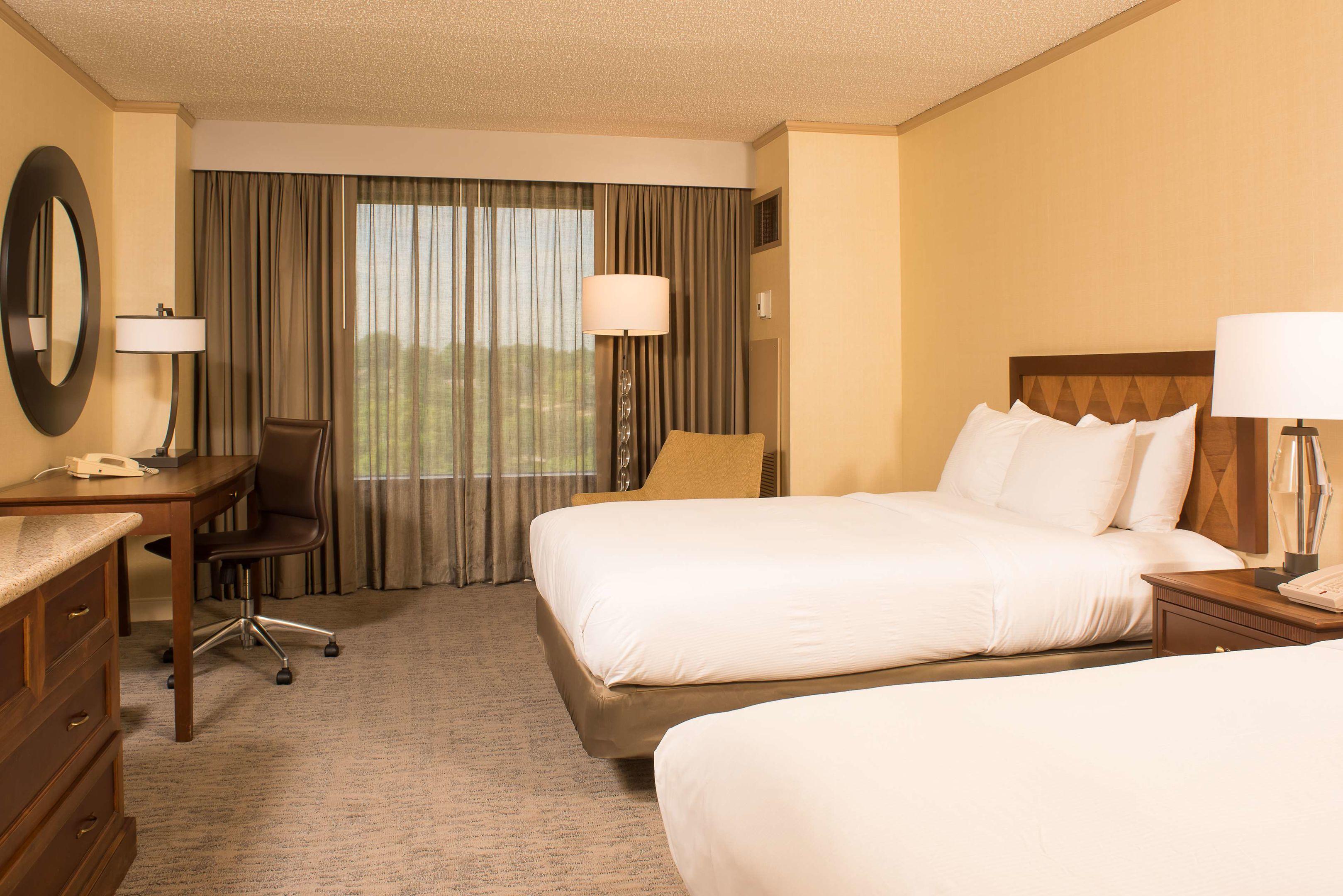 Doubletree Tulsa at Warren Place — photo 5