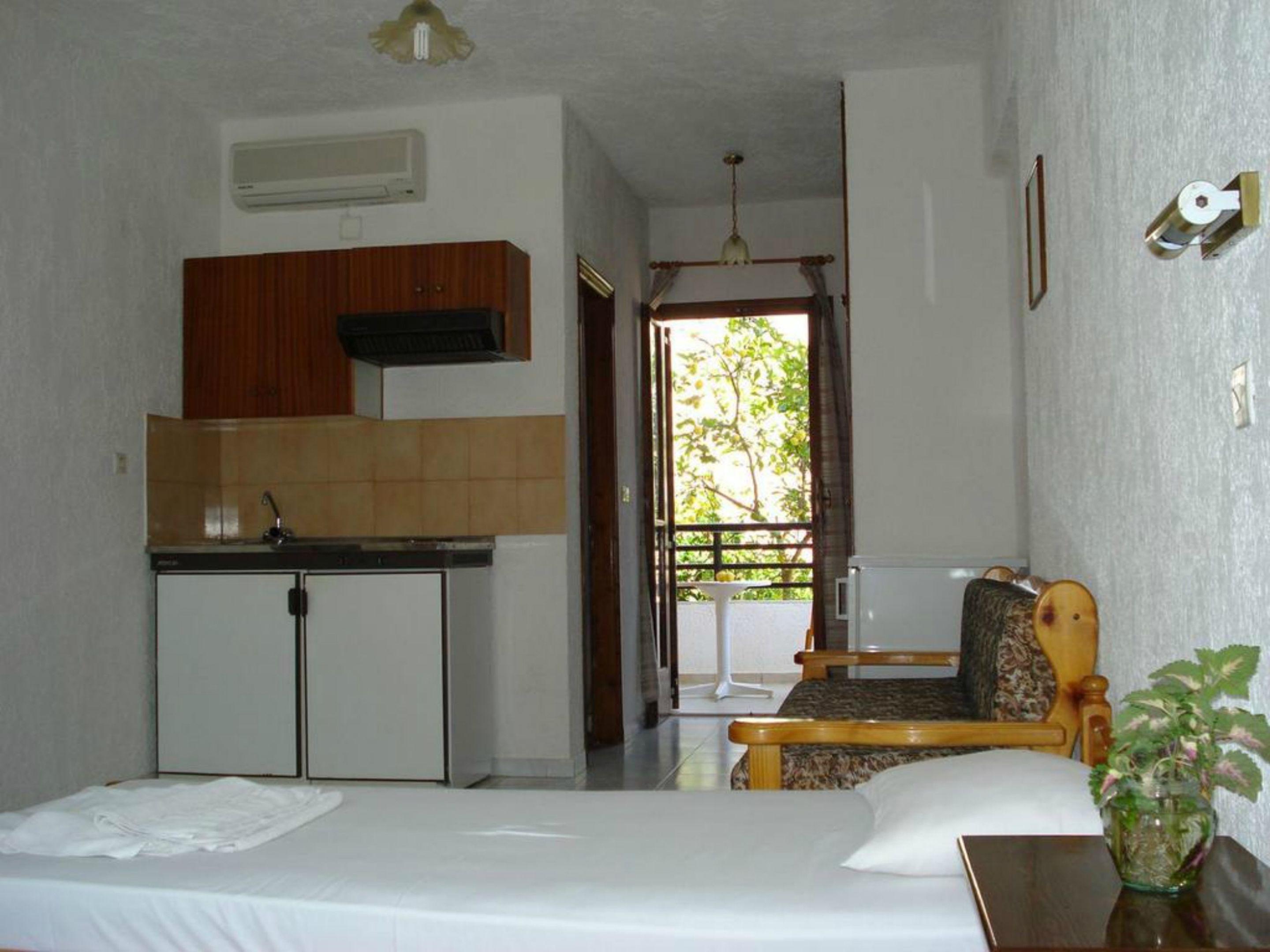 Afrodite Apartments — photo 5