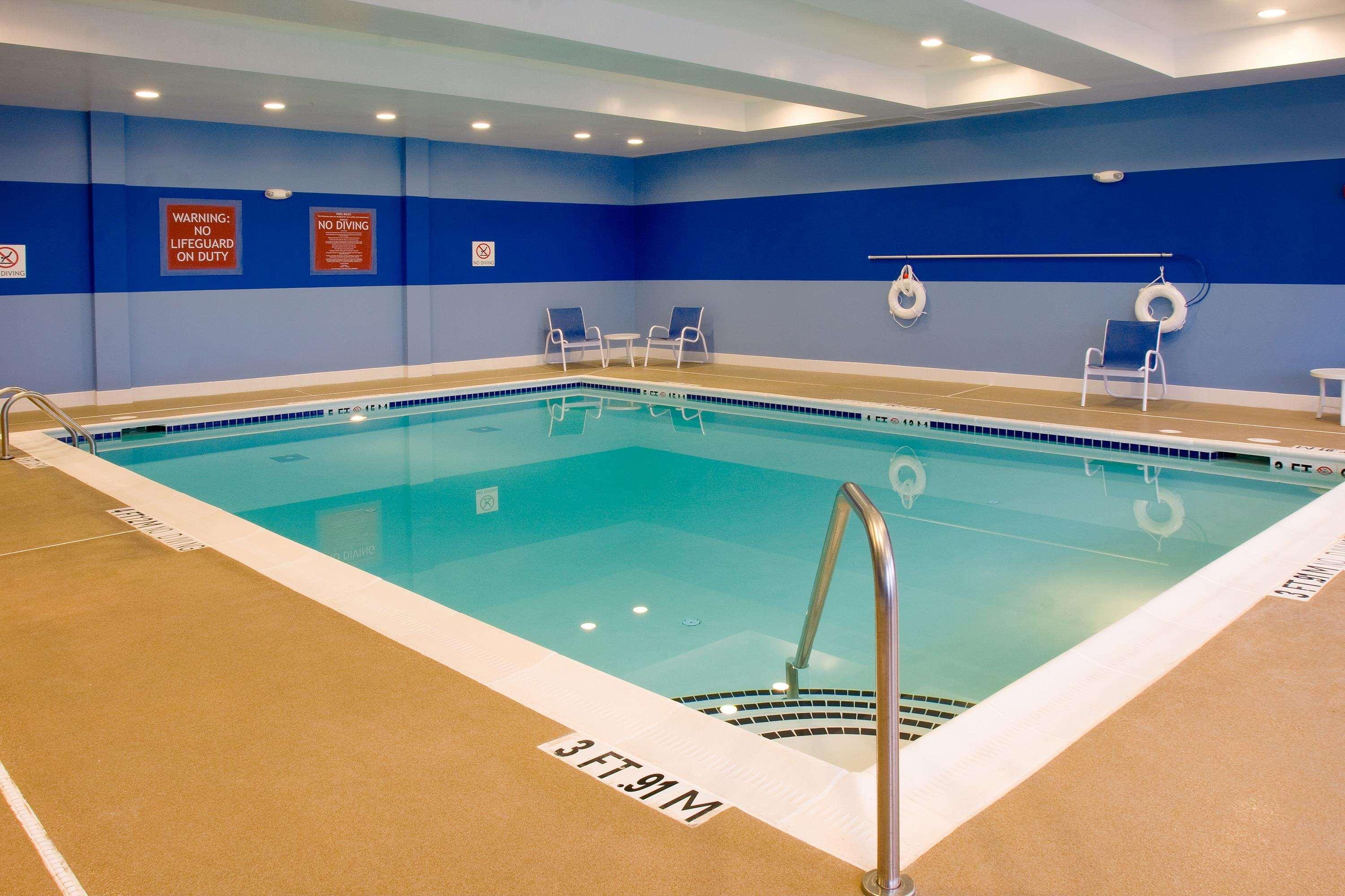 DoubleTree by Hilton Hotel Raleigh - Cary — photo 4