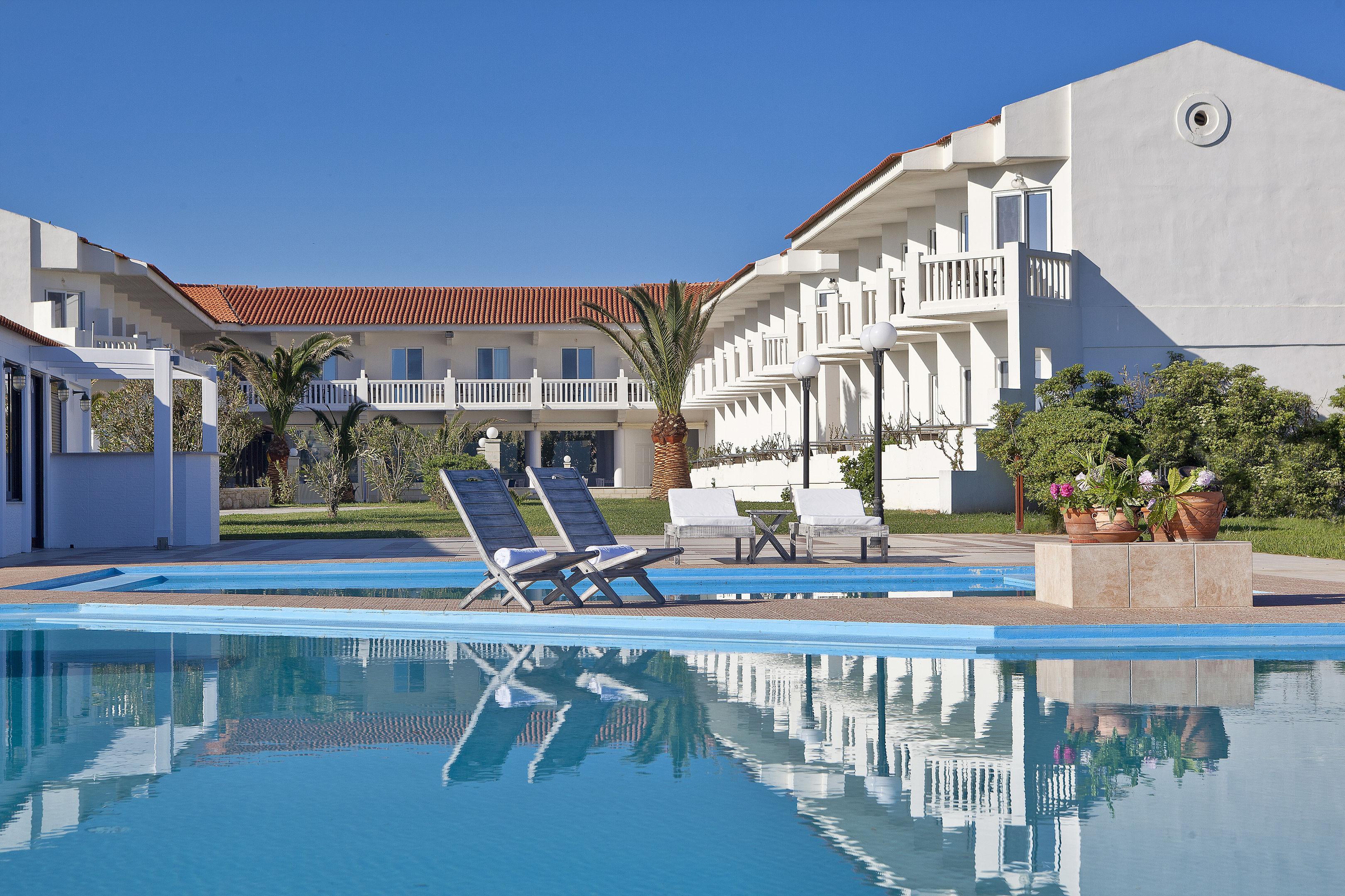 Mrs Chryssana Beach Hotel — photo 3
