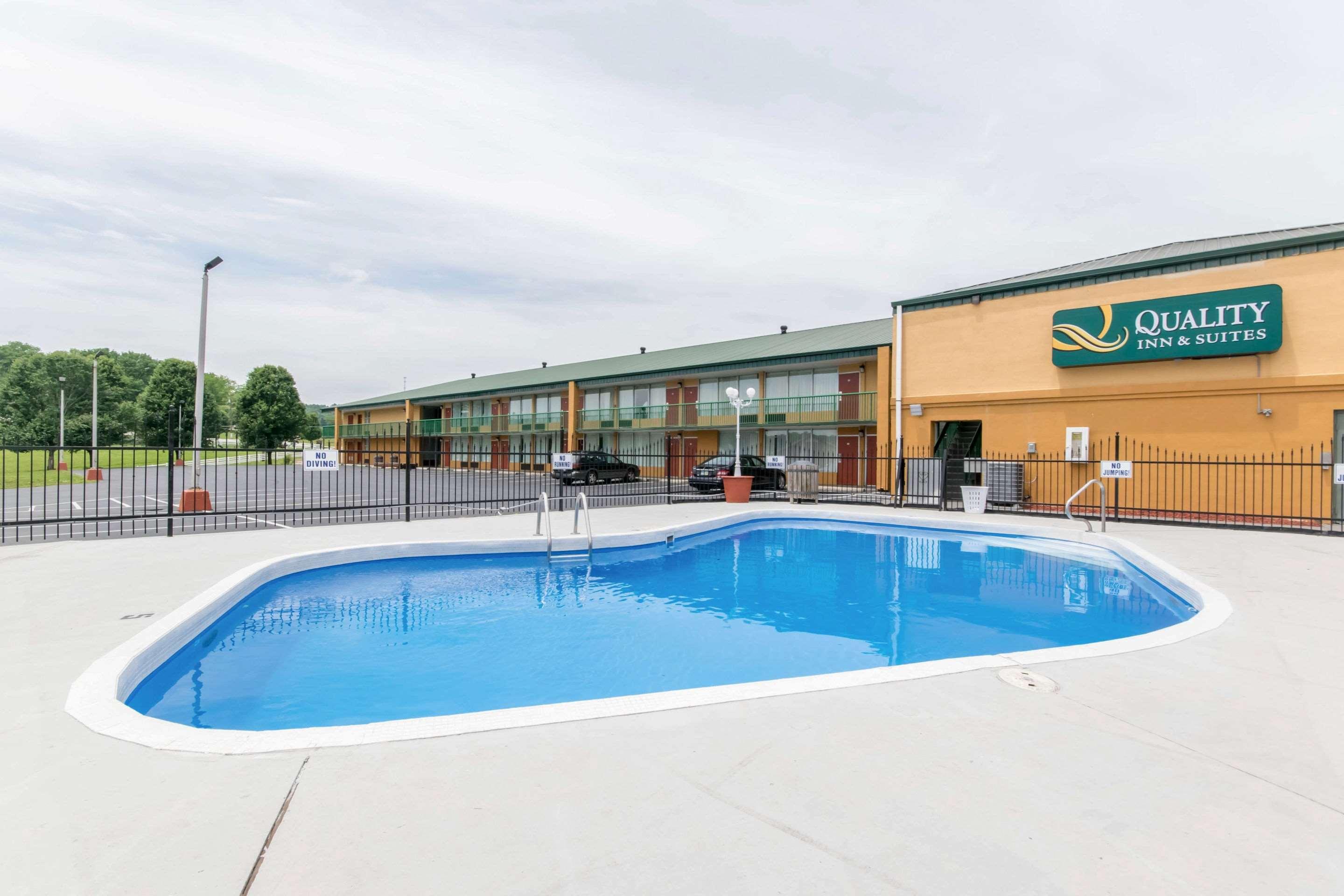 Quality Inn & Suites — photo 4