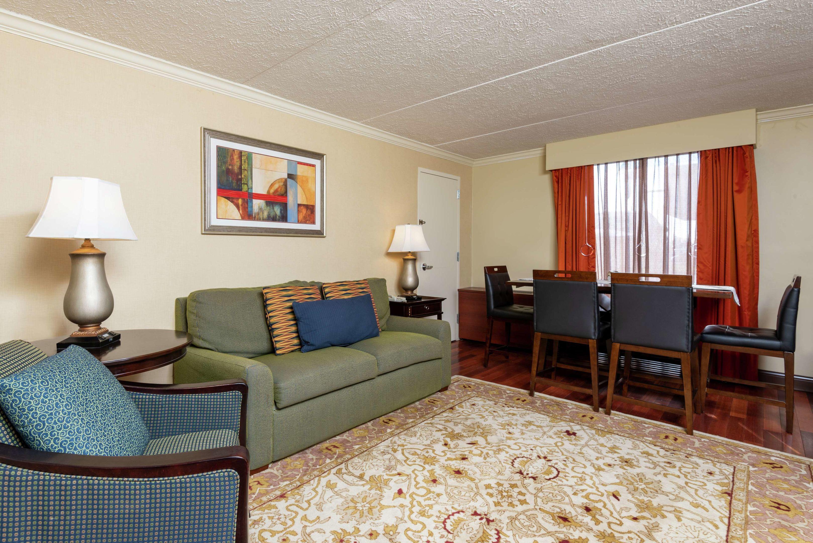 DoubleTree by Hilton Grand Rapids Airport — photo 5