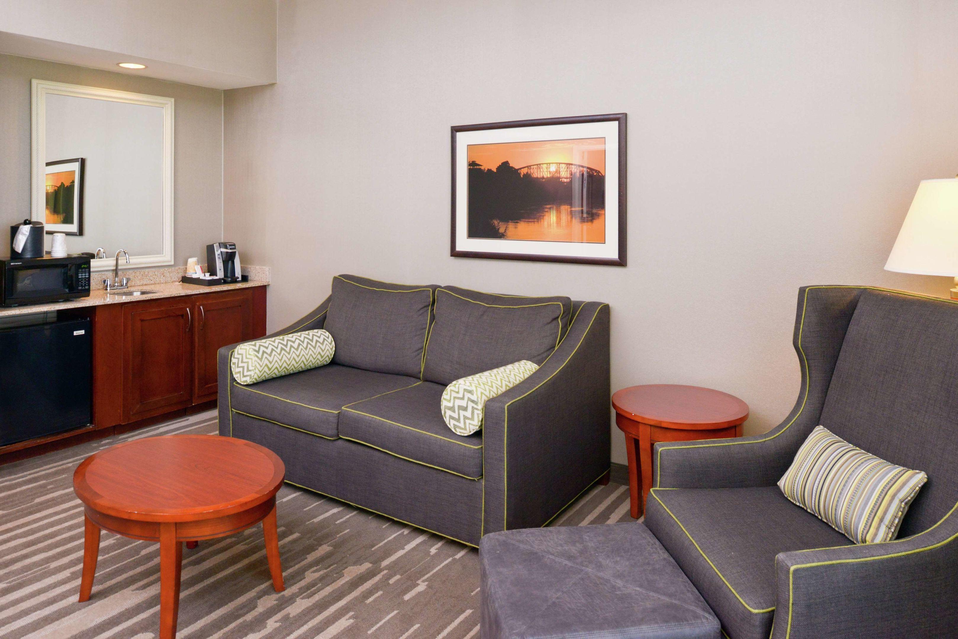 Hilton Garden Inn Yuma Pivot Point — photo 5
