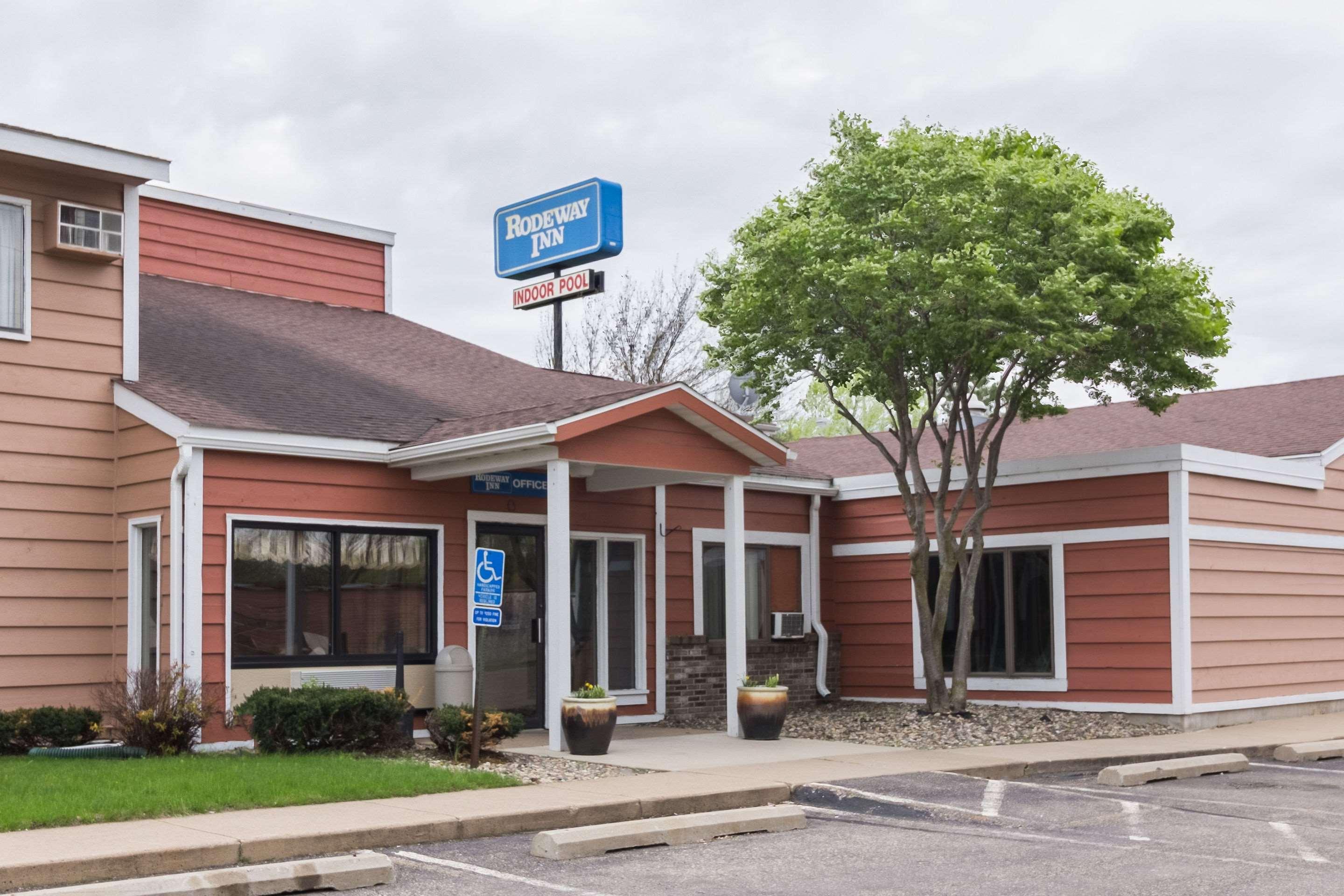 Rodeway Inn Red Wing — photo 4