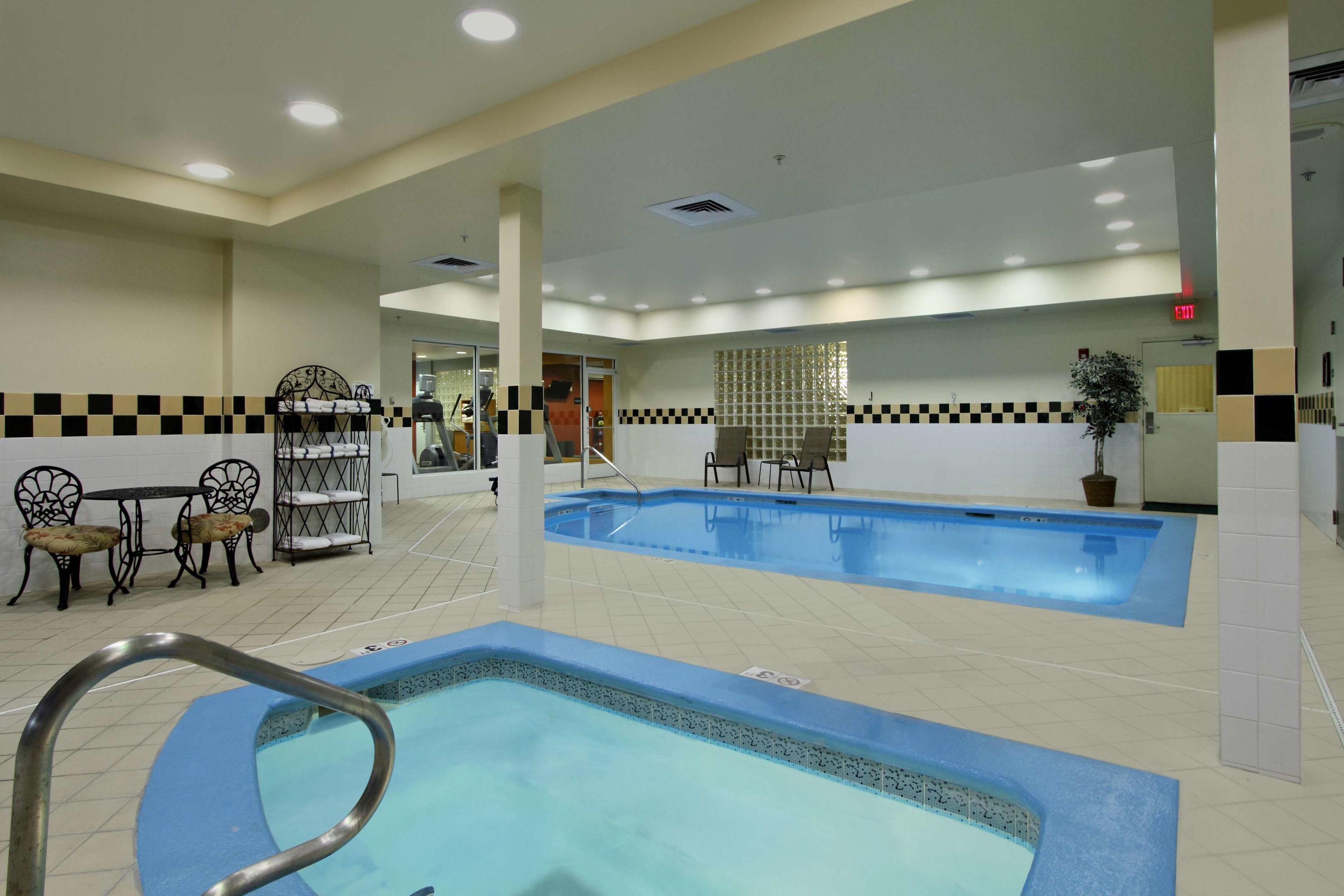 Hilton Garden Inn St. Charles — photo 4