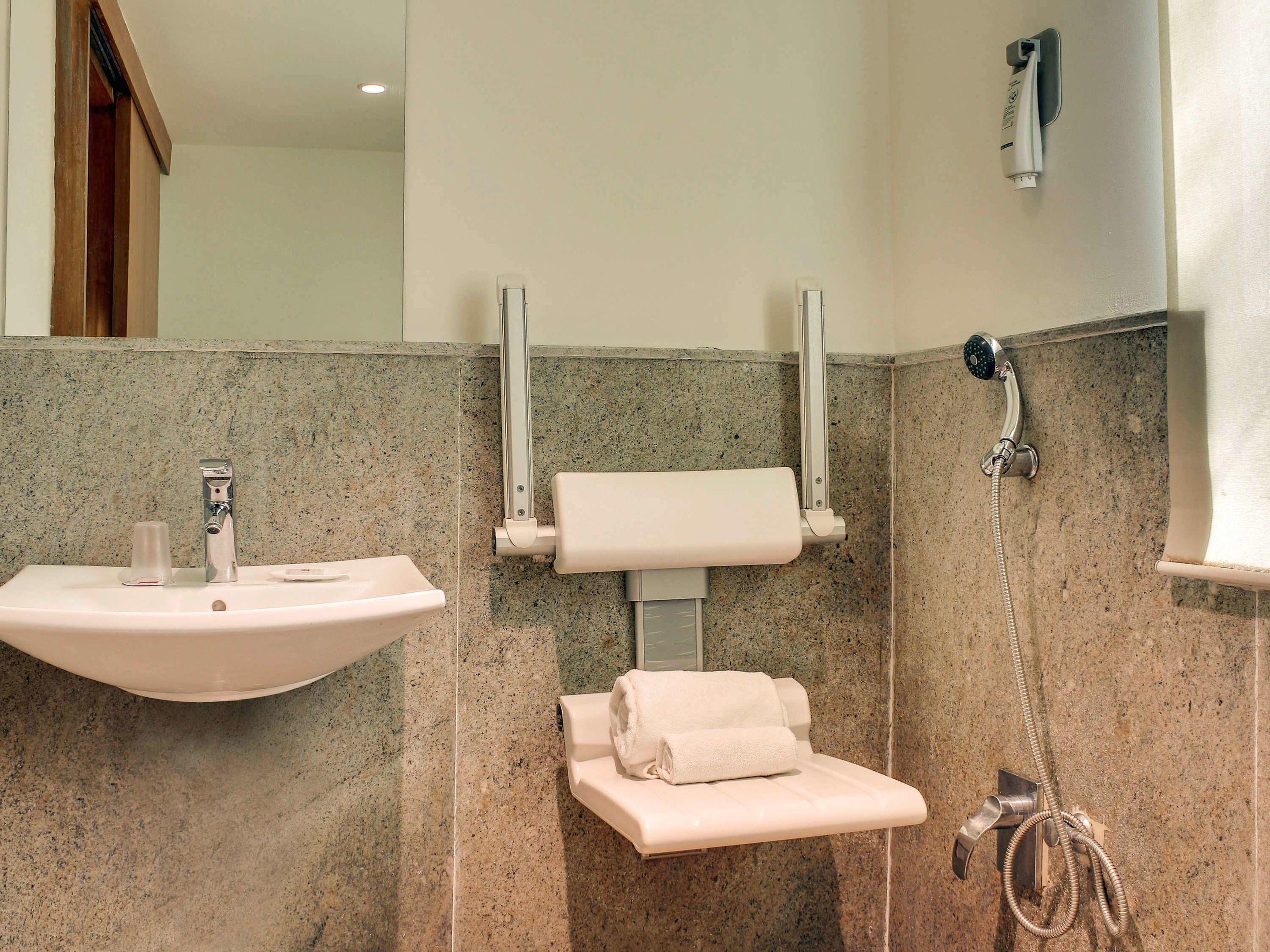 ibis Mumbai Airport Hotel — photo 5