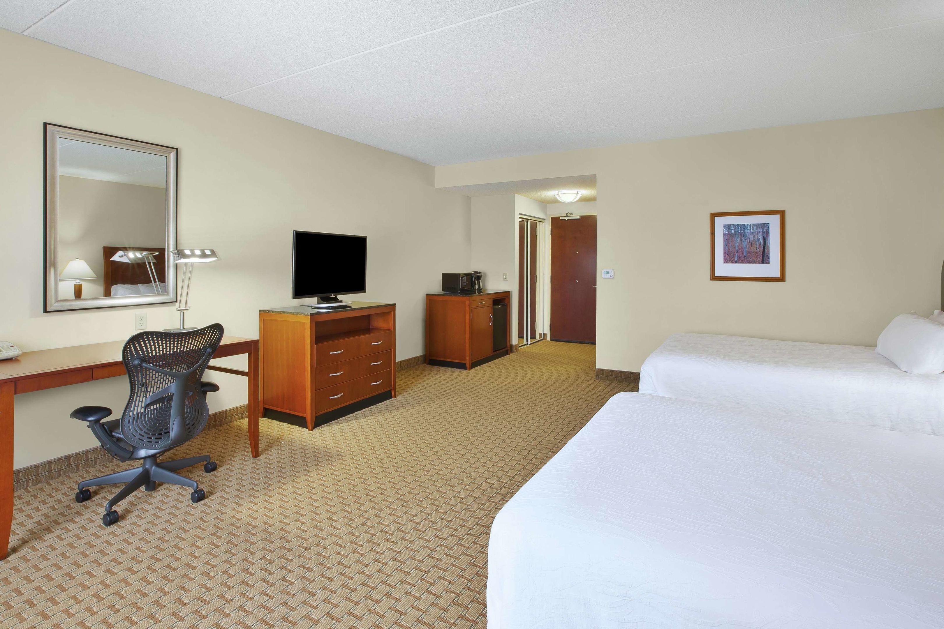 Hilton Garden Inn Clarksburg — photo 5