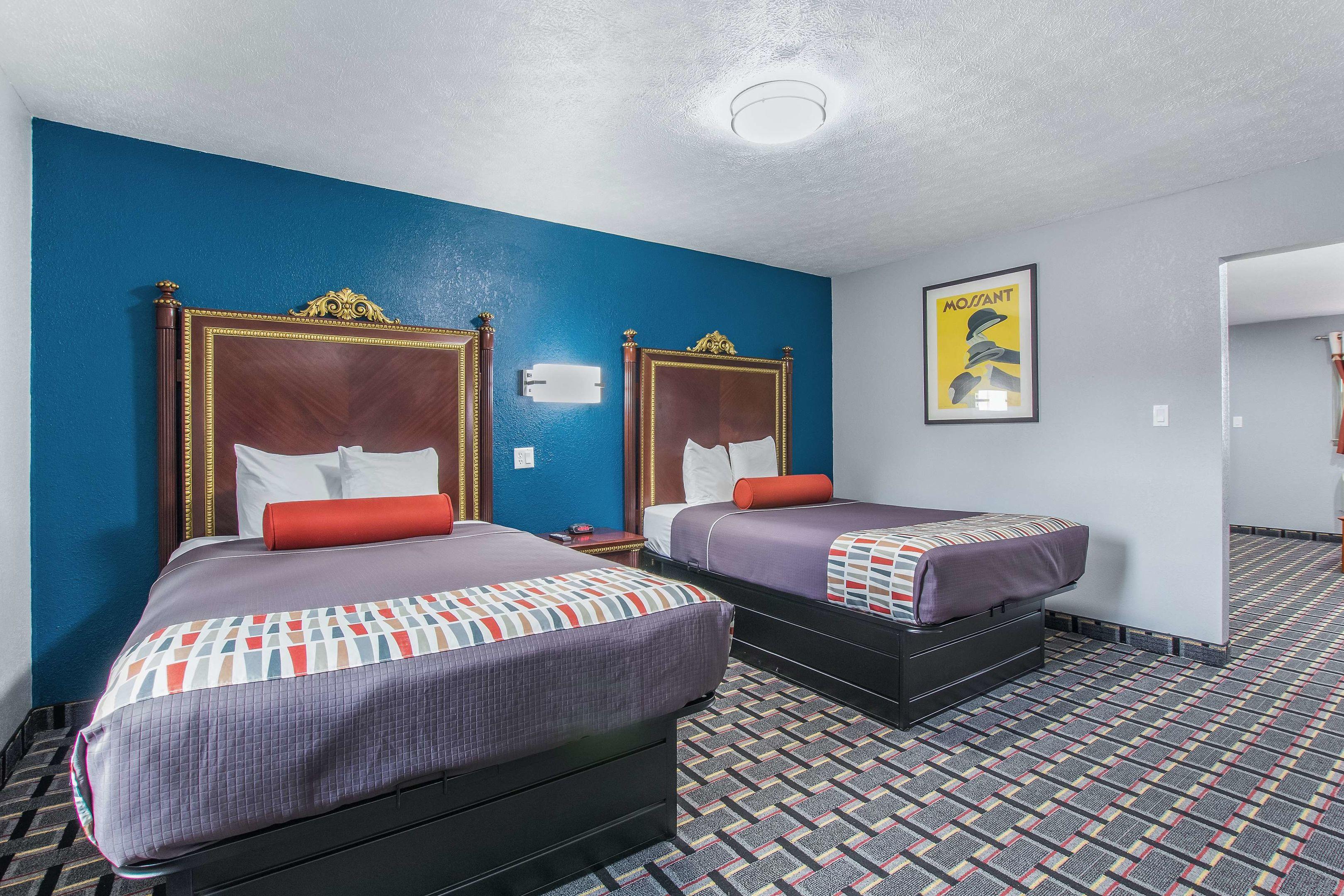 Knights Inn & Suites Salem — photo 4