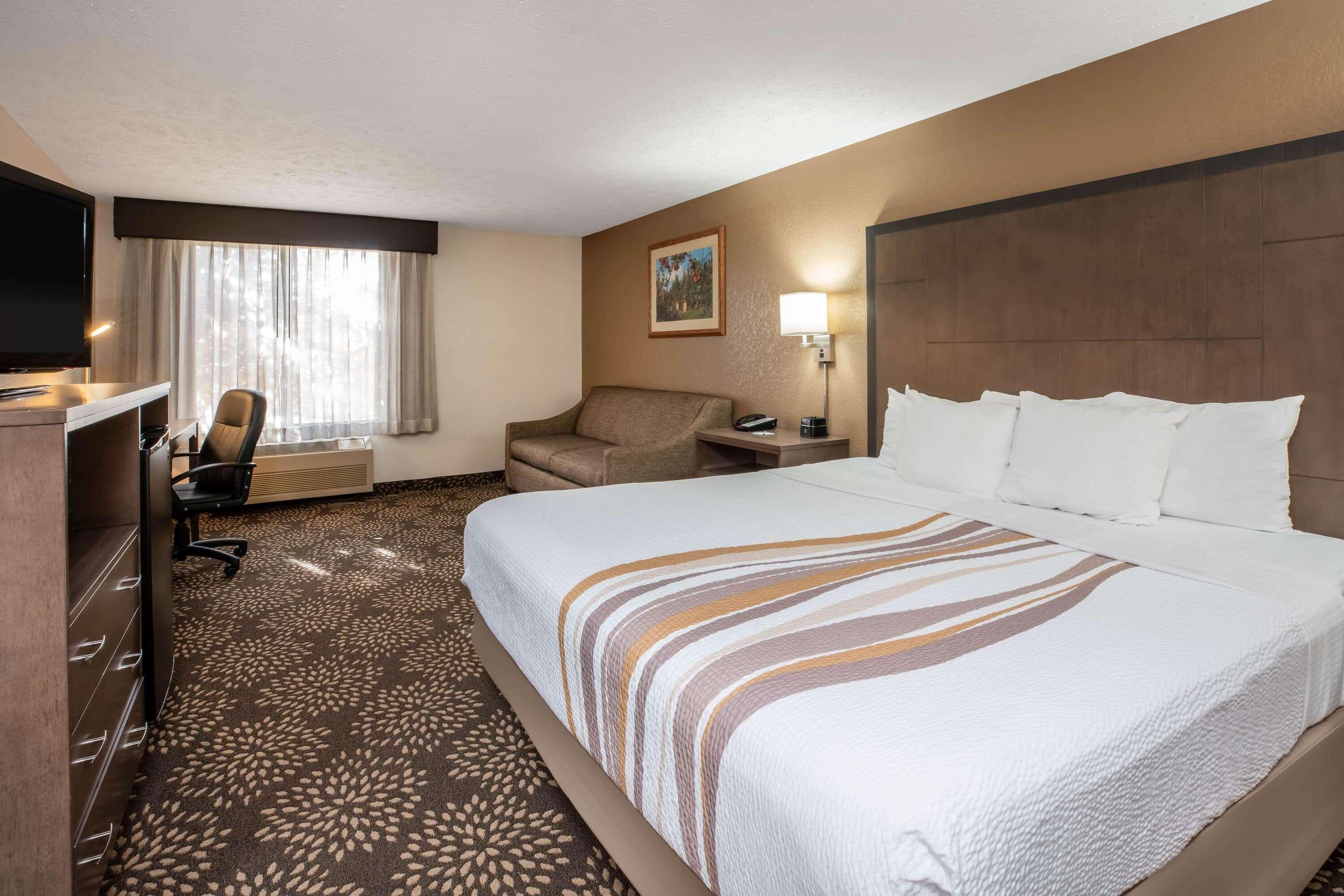 La Quinta Inn & Suites Wenatchee — photo 4