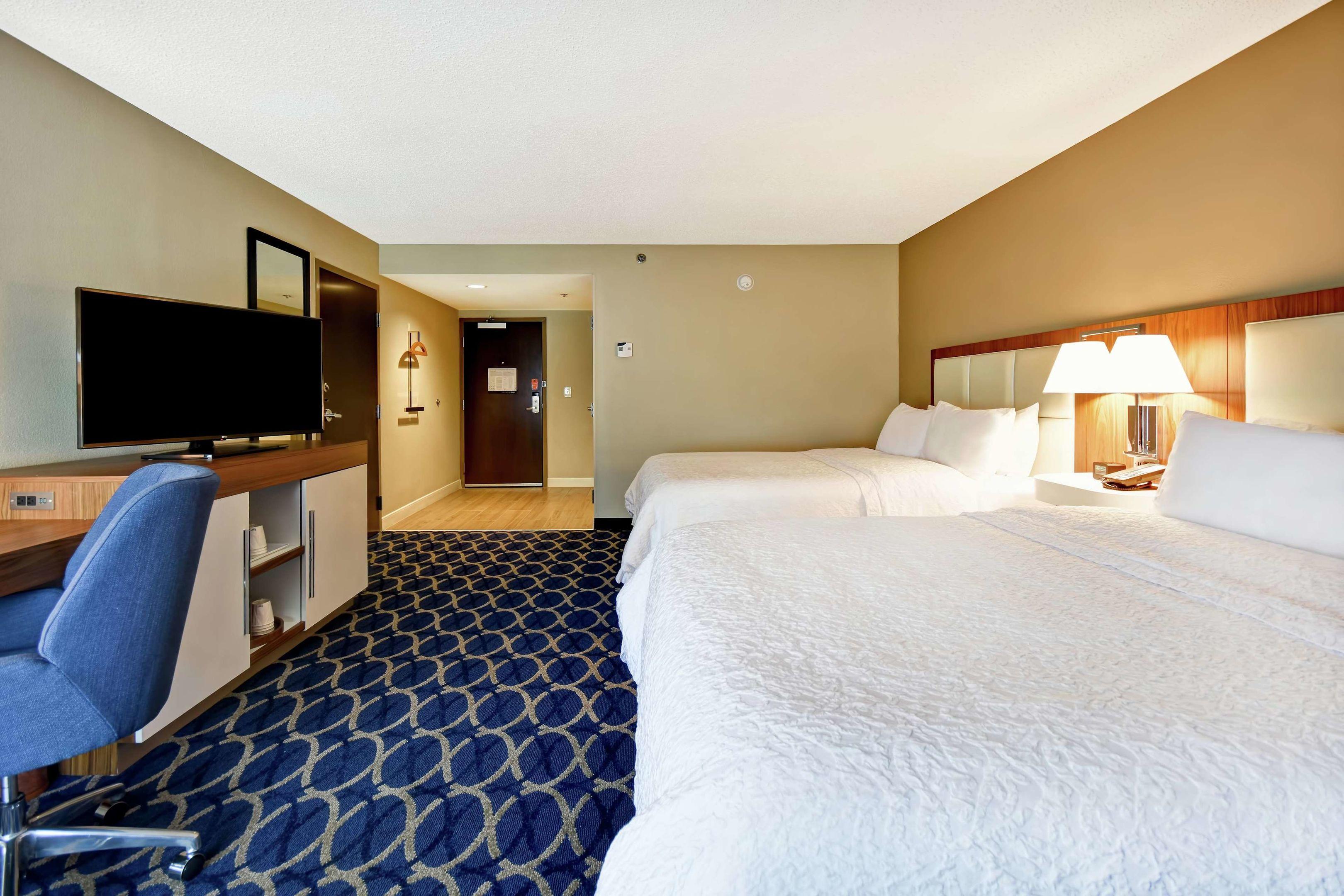 Hampton Inn Auburn — photo 4