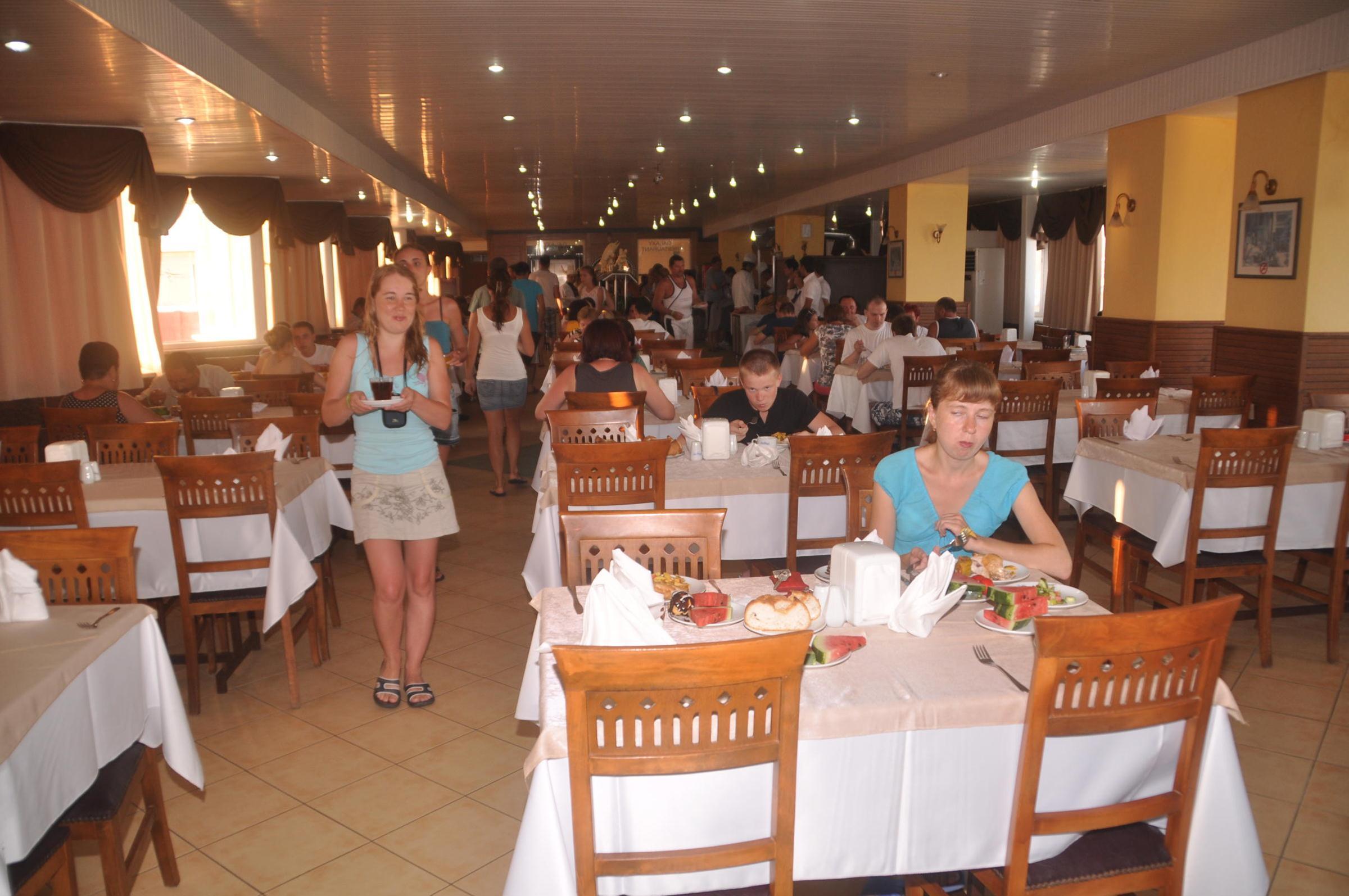 Galaxy Beach Hotel — photo 4