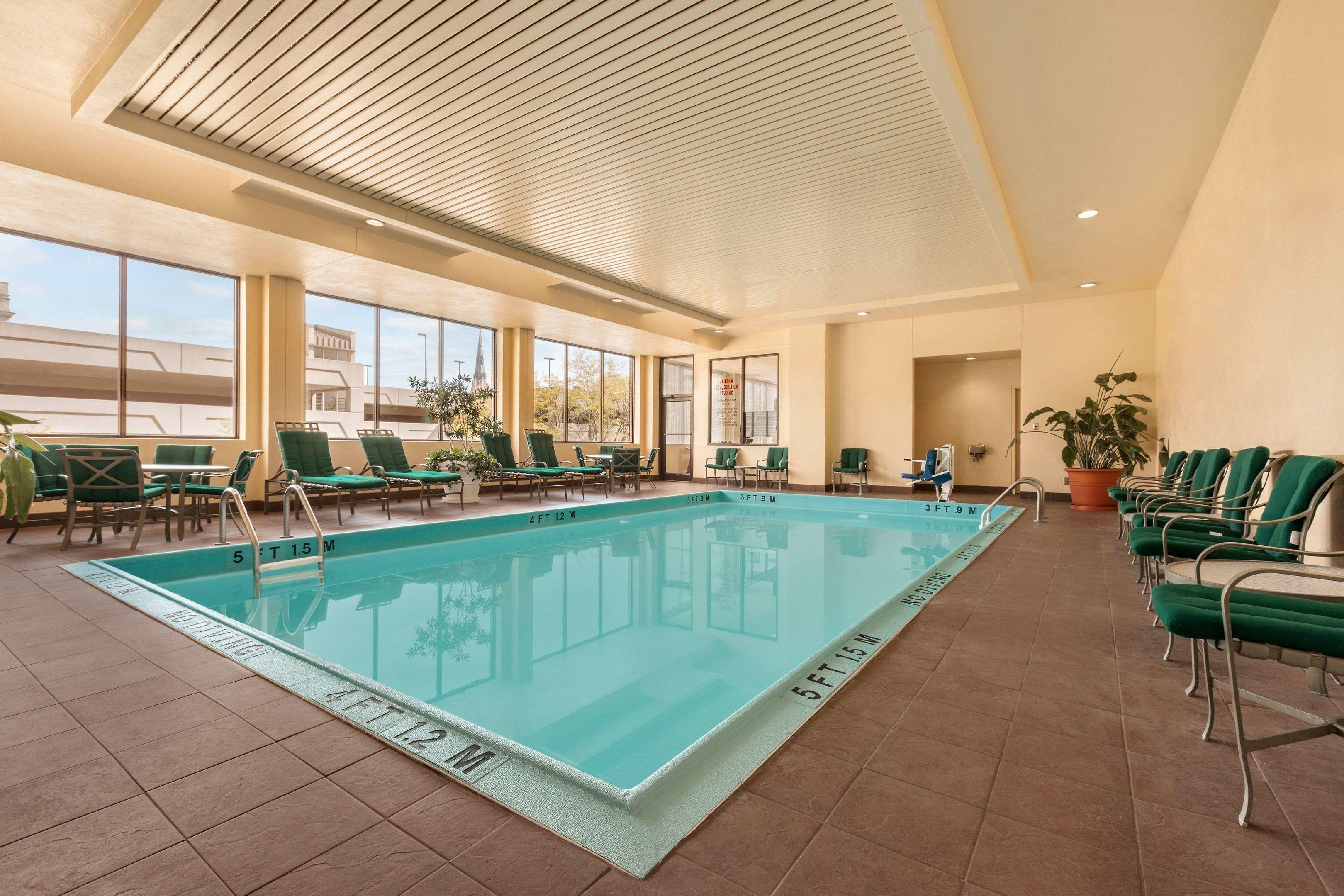 Hilton Fort Wayne at Grand Wayne Convention Center — photo 5