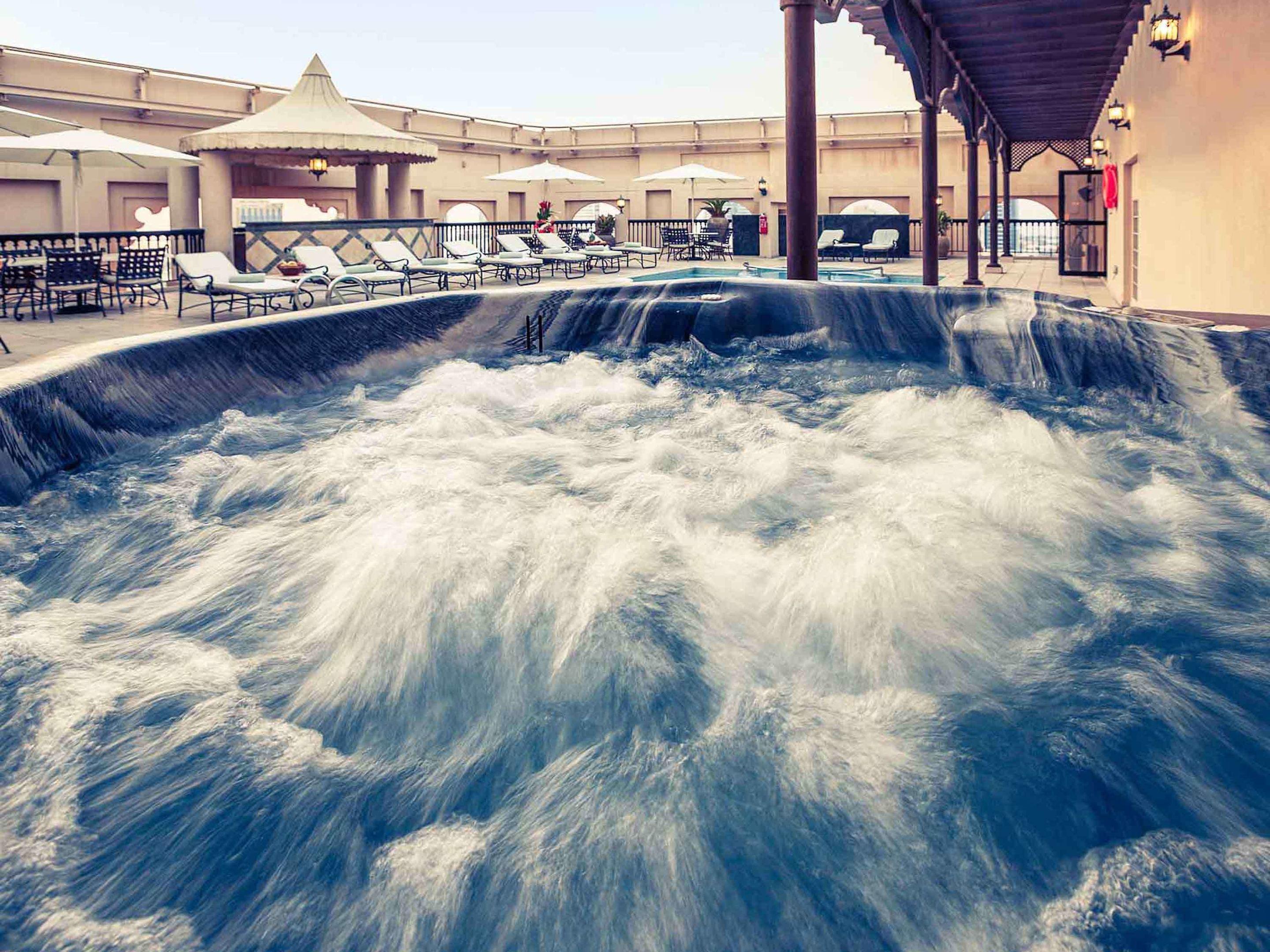 Mercure Grand Hotel Seef / All Suites — photo 5