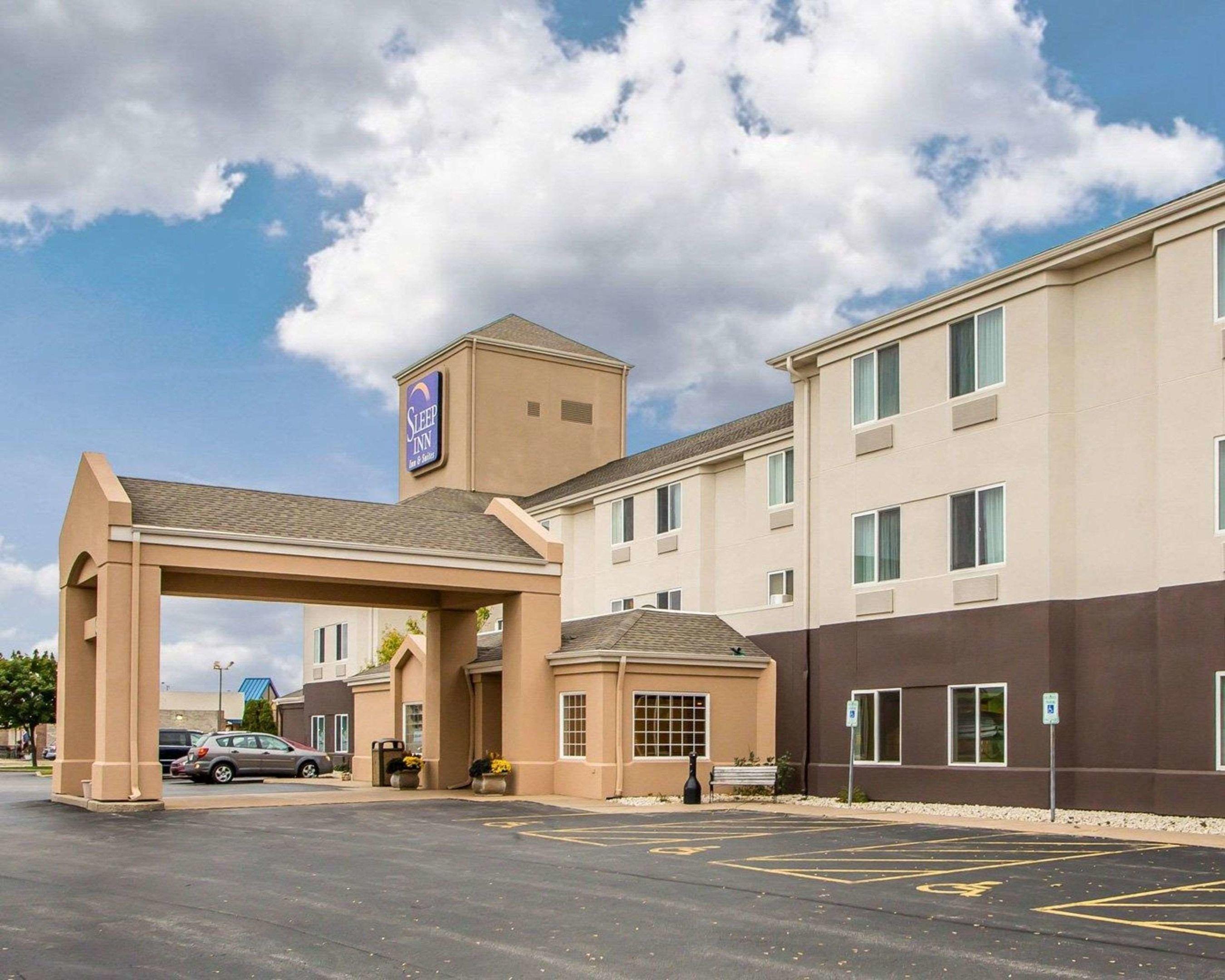 Sleep Inn & Suites Green Bay Airport — photo 3