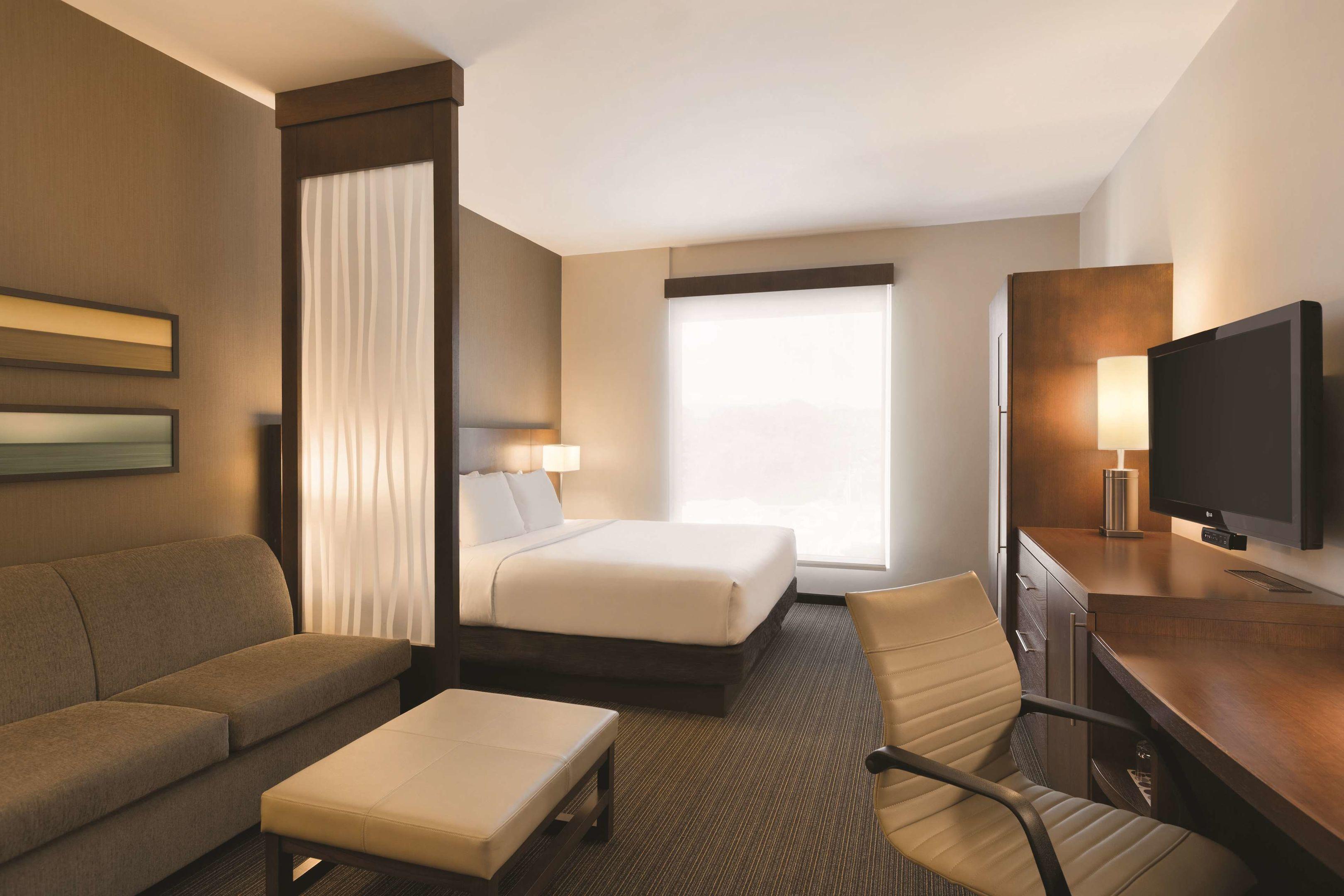Hyatt Place San Jose/Pinares — photo 5