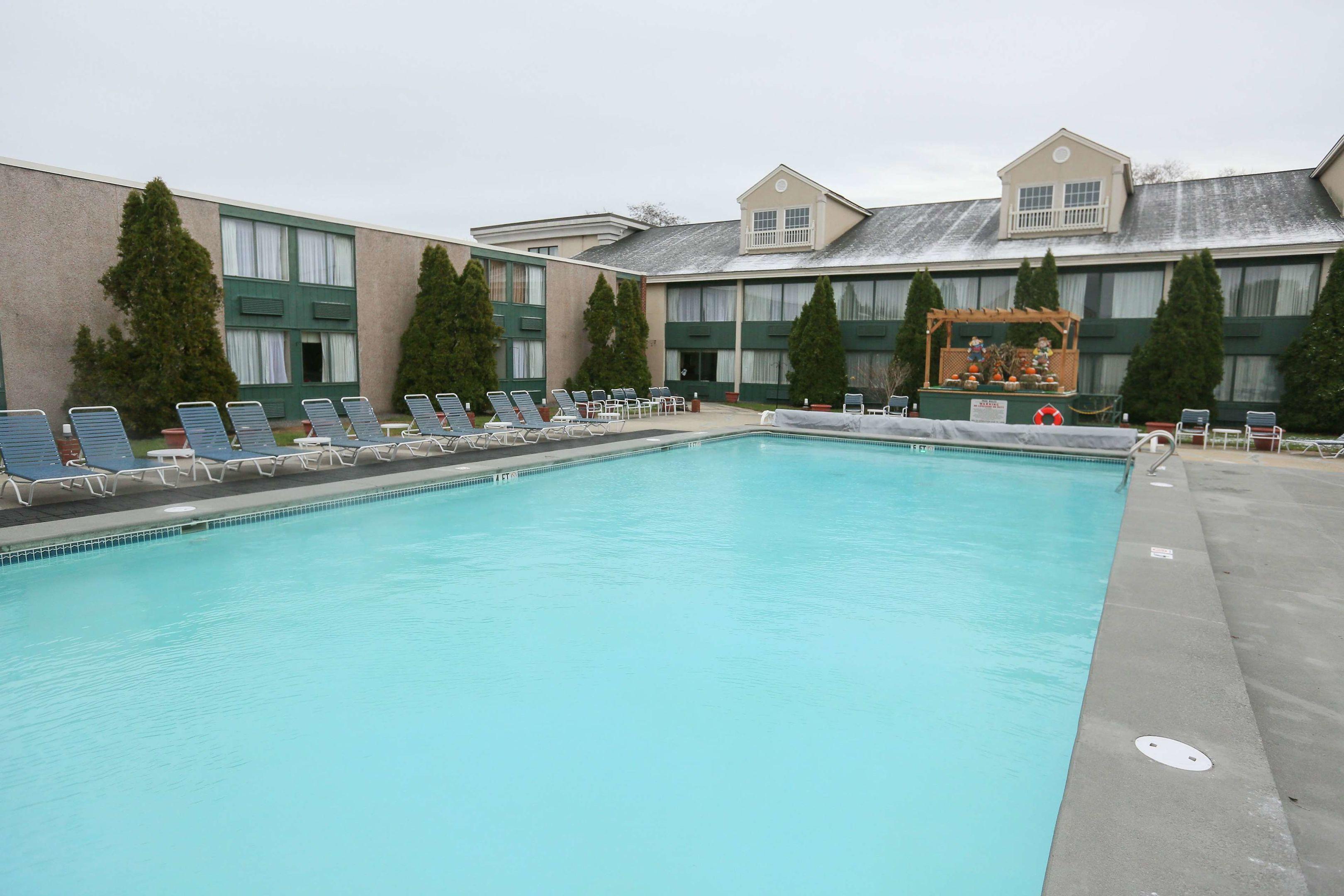 Best Western Merry Manor Inn — photo 5