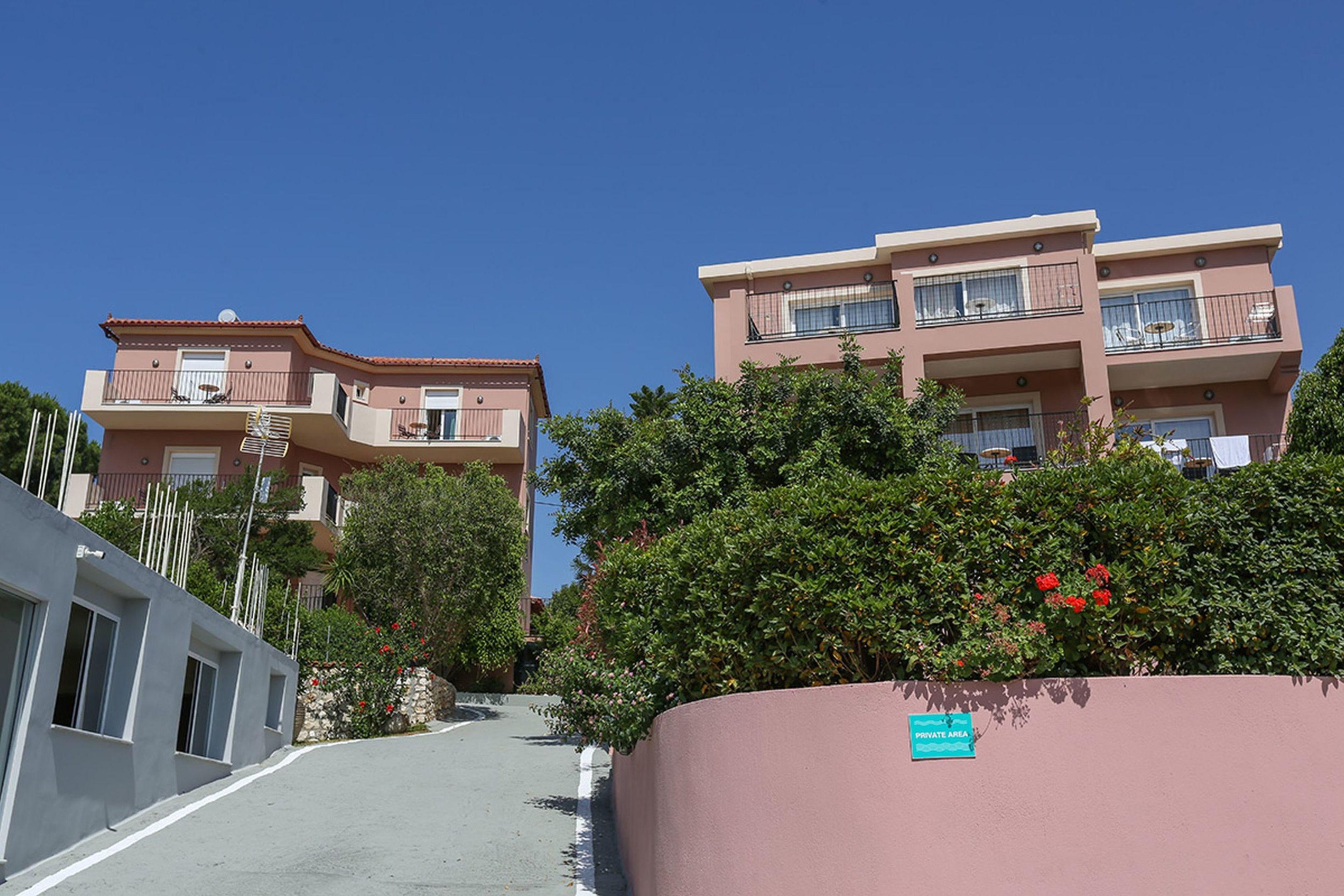 Pelagos Apartments