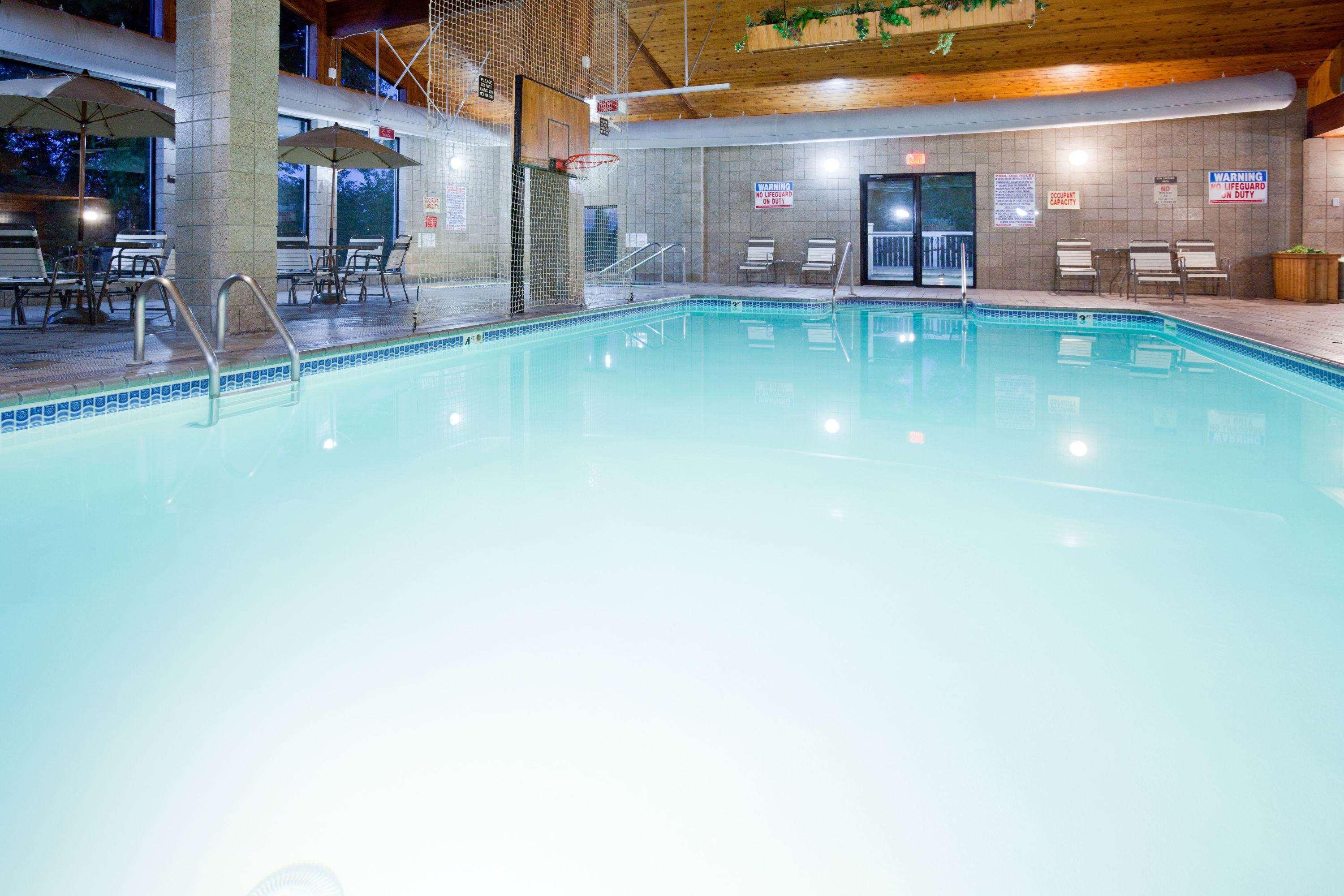 AmericInn Hotel & Suites New Richmond — photo 5