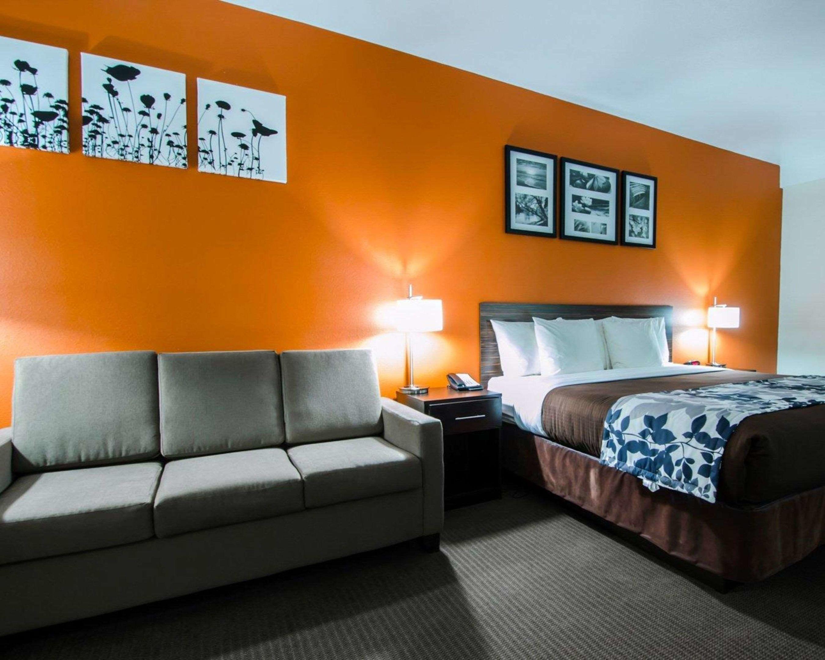 Sleep Inn & Suites & Conference Center Downtown — photo 5
