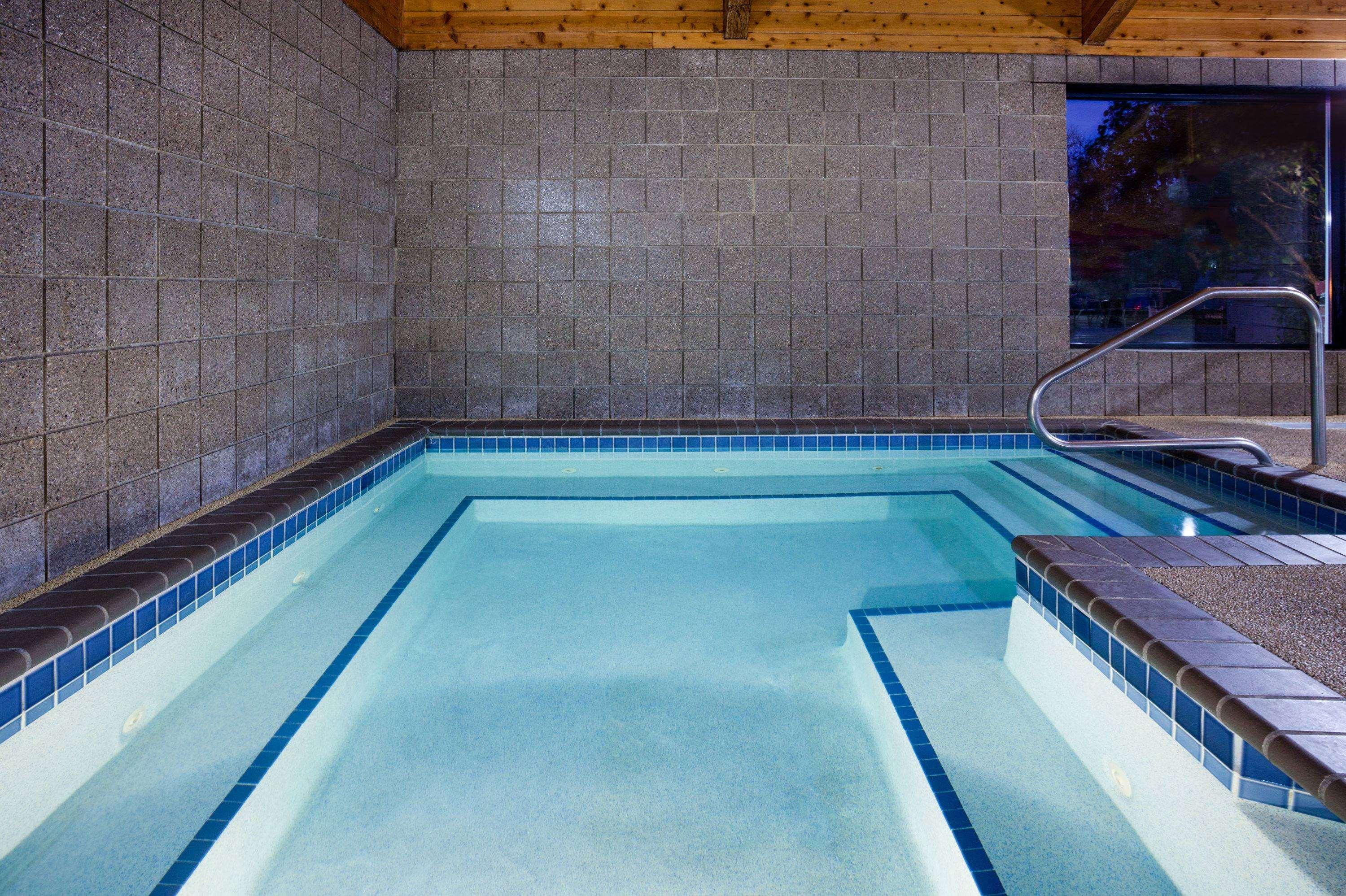 AmericInn by Wyndham Red Wing — photo 5
