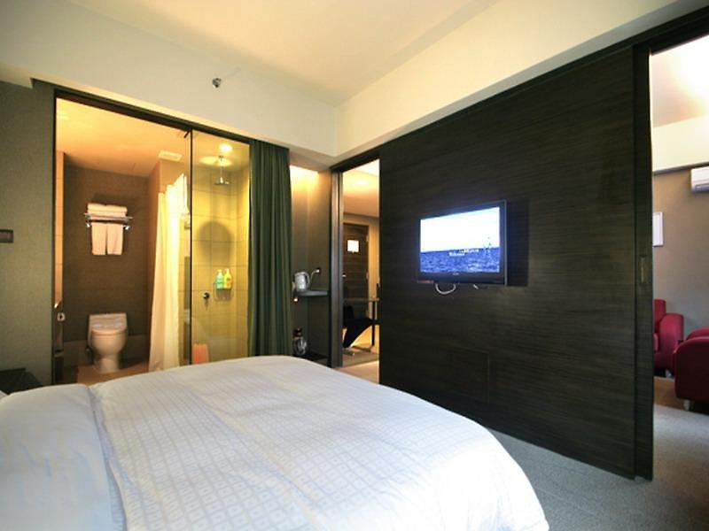 The Inn At Bay Harbor — photo 4