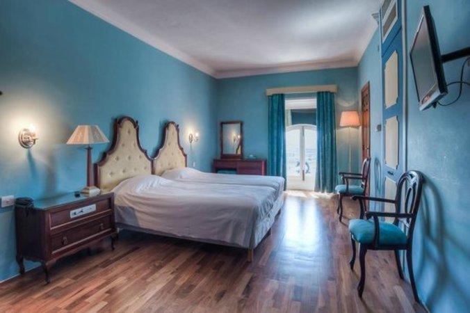 Castille Hotel — photo 3