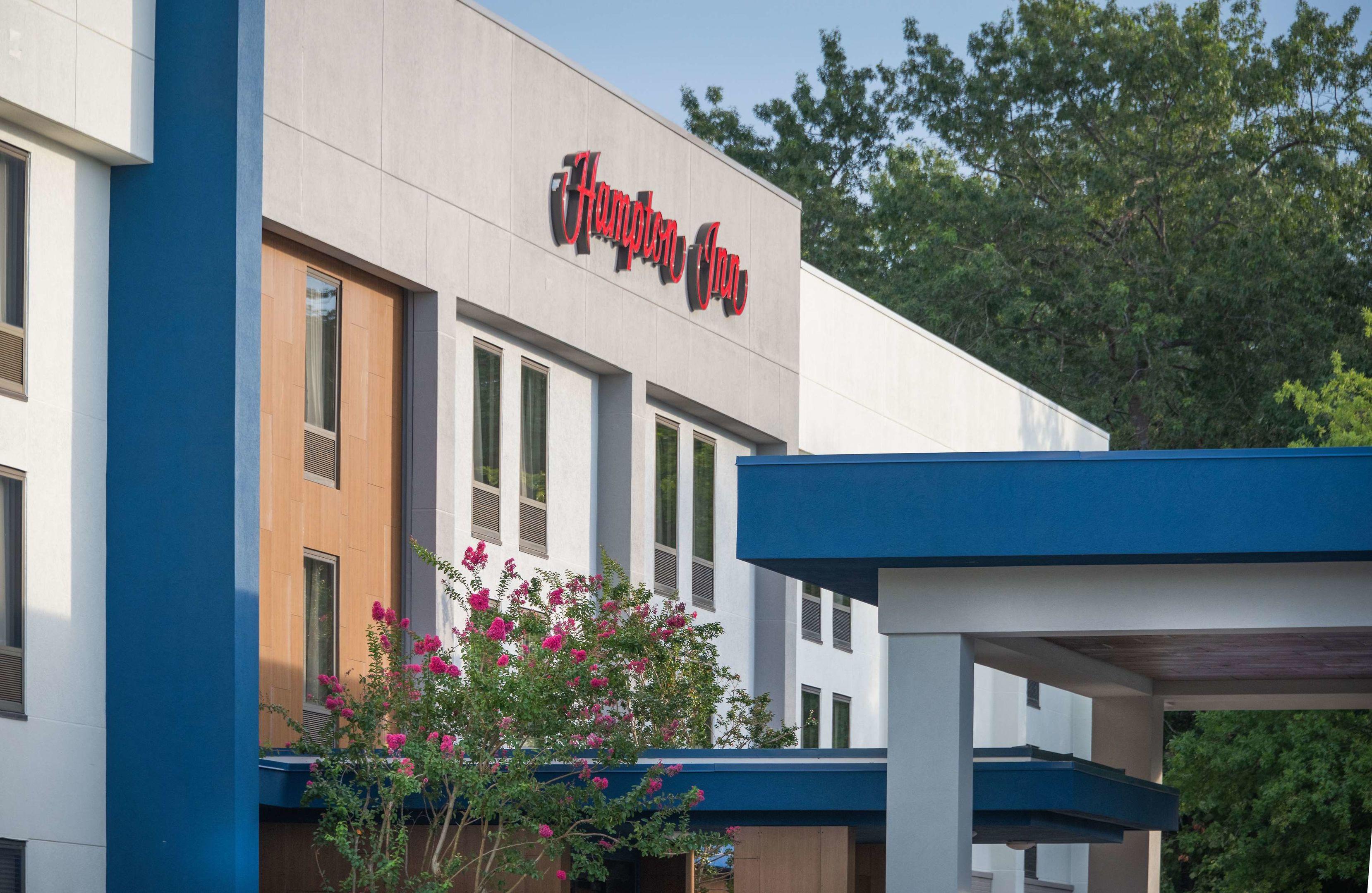 Hampton Inn Waldorf — photo 3