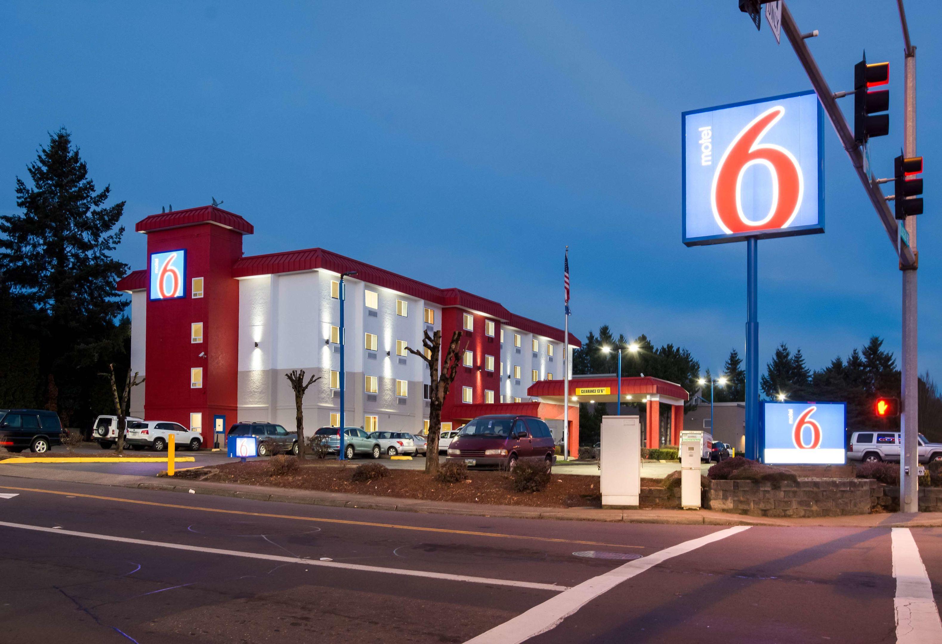 Motel 6 Portland - Wilsonville — photo 5
