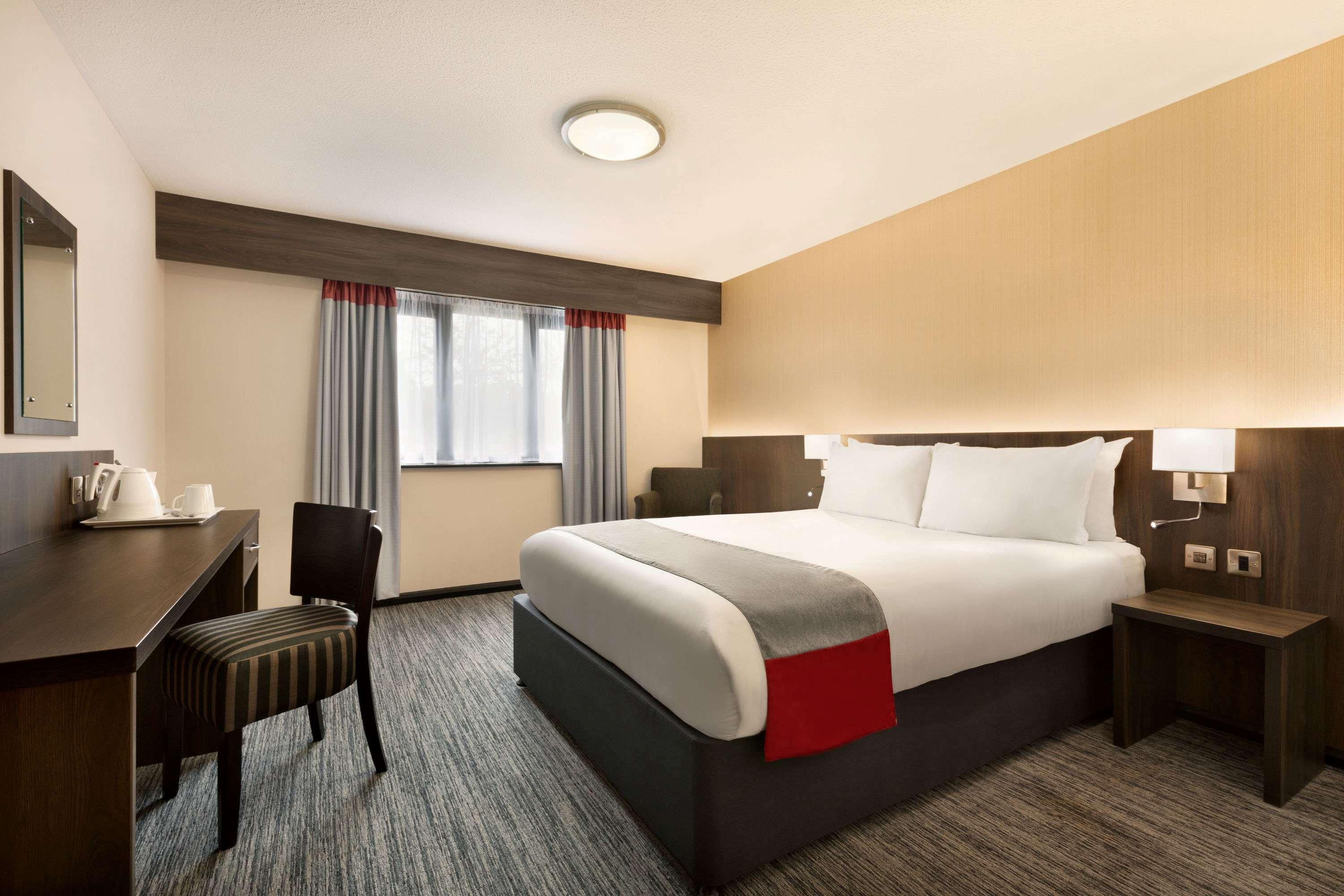 Ramada Bristol West — photo 4