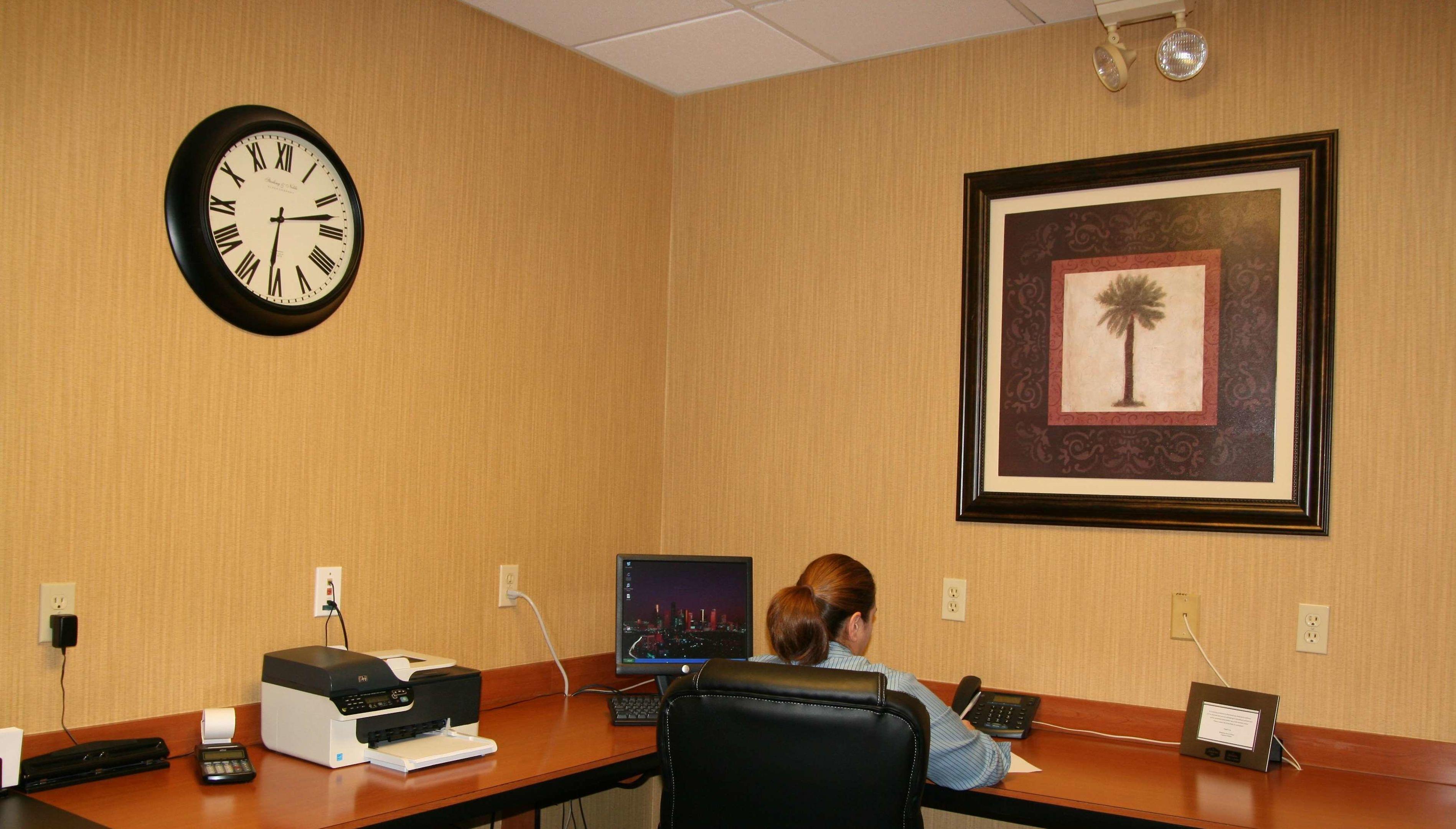 Hampton Inn & Suites Houston Cypress Station — photo 5
