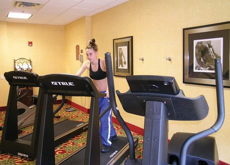 Holiday Inn Express Ft. Lauderdale Airport/Cruise — photo 4