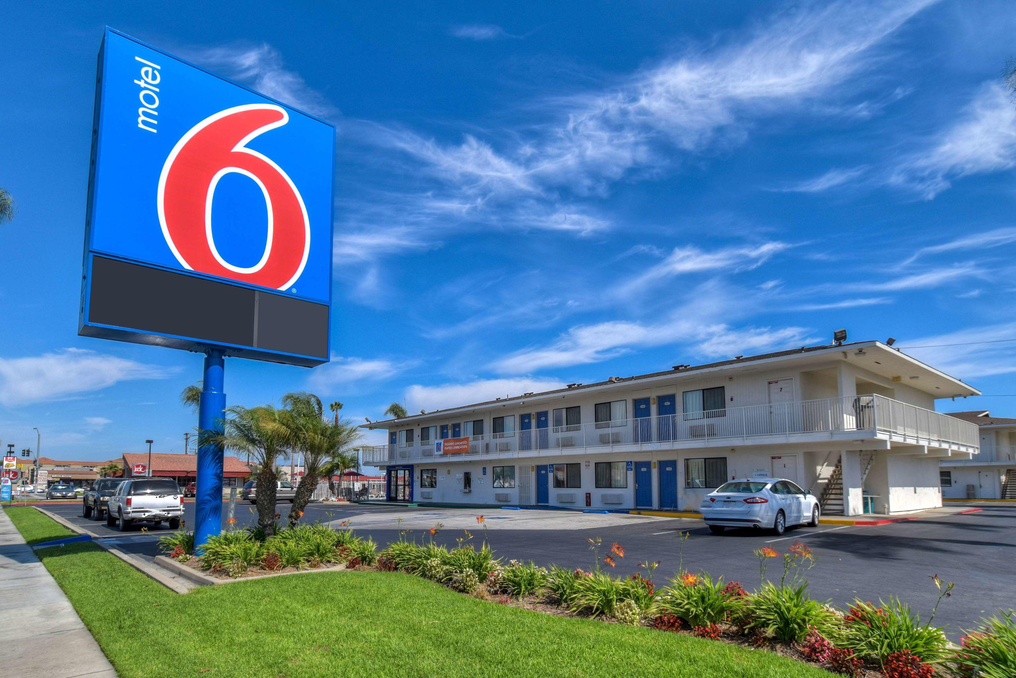 Motel 6 Stanton — photo 3