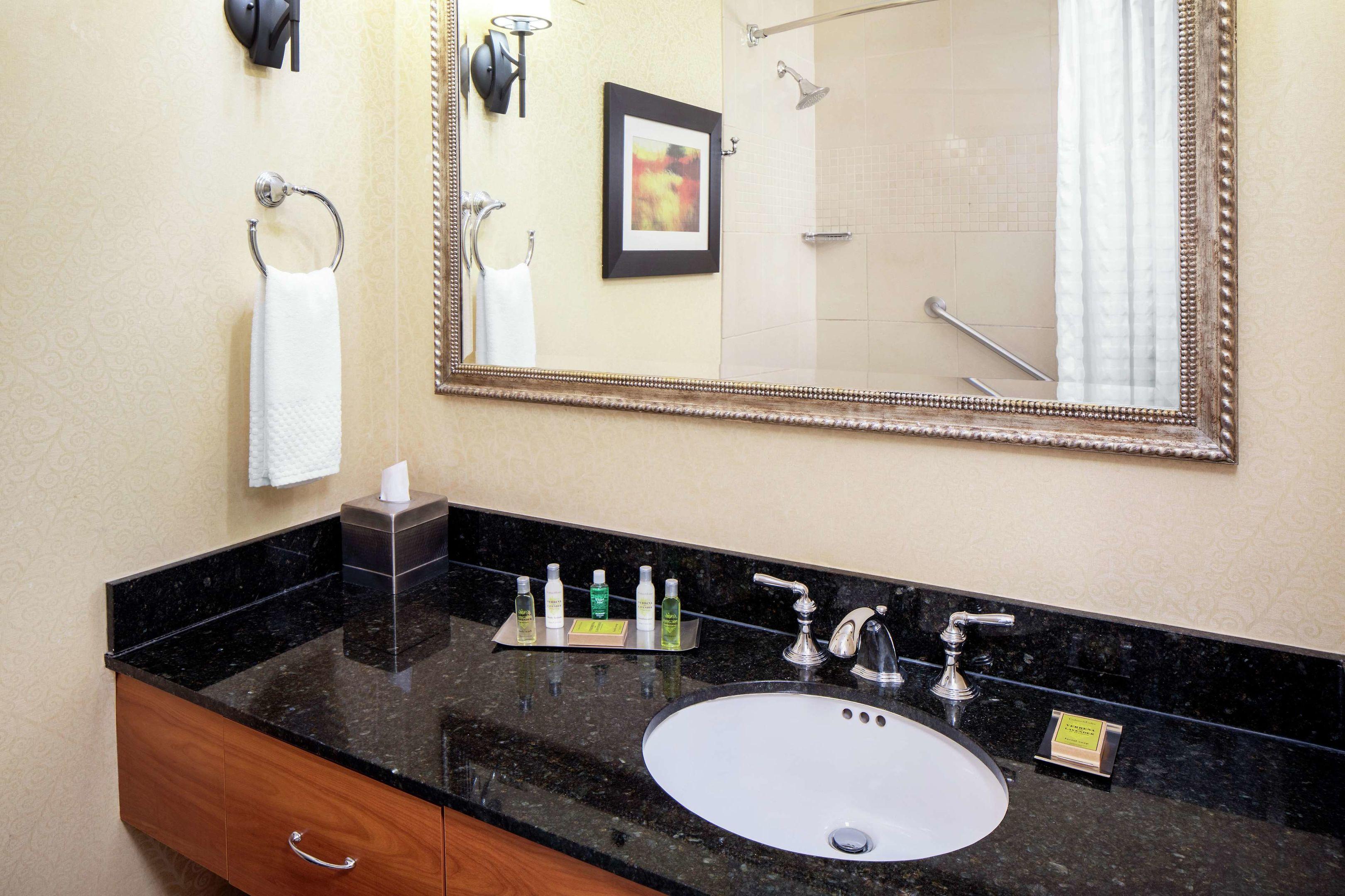DoubleTree by Hilton Hotel Cleveland East Beachwood — photo 5
