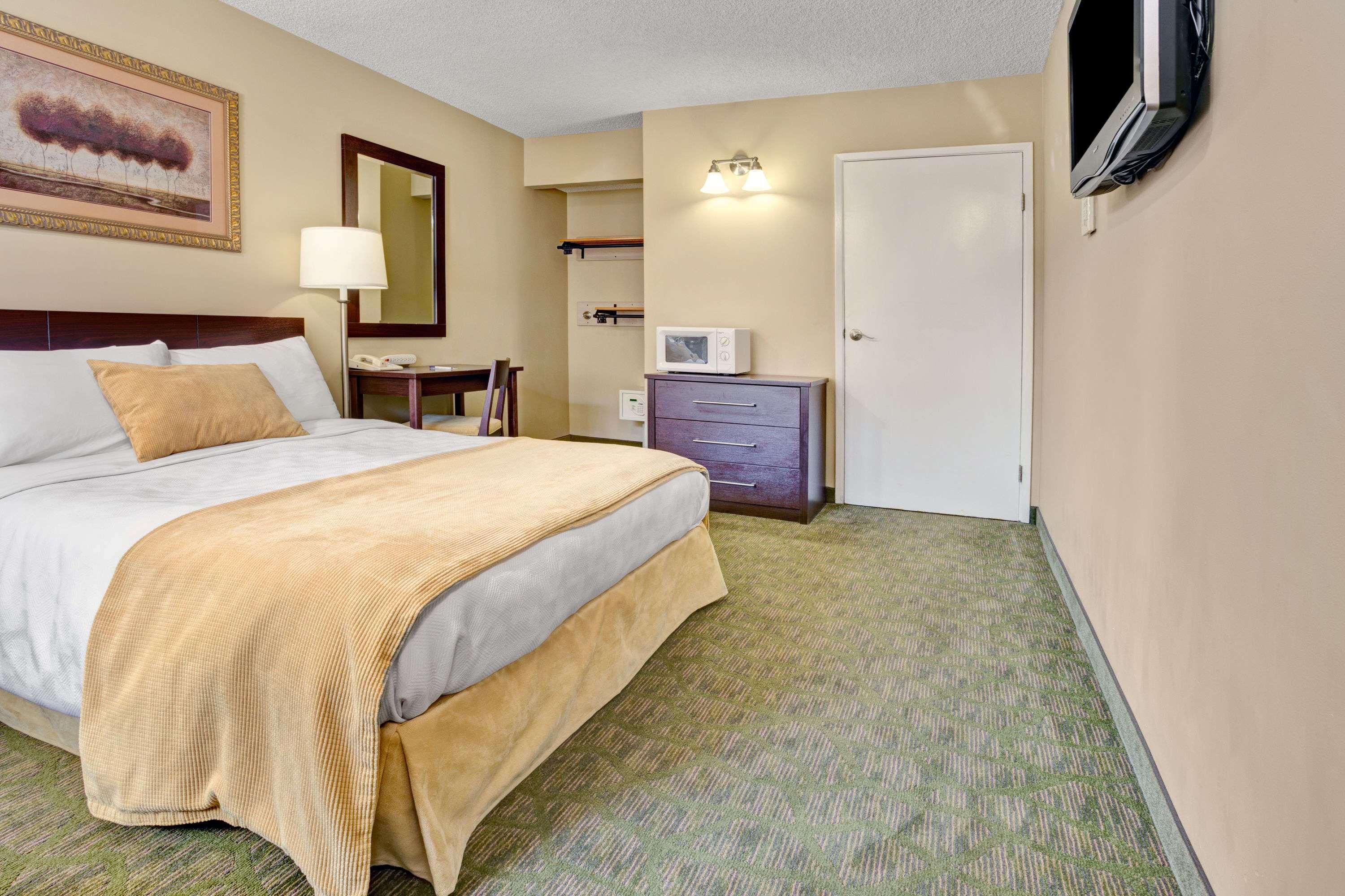 Travelodge by Wyndham Presidio San Francisco — photo 4