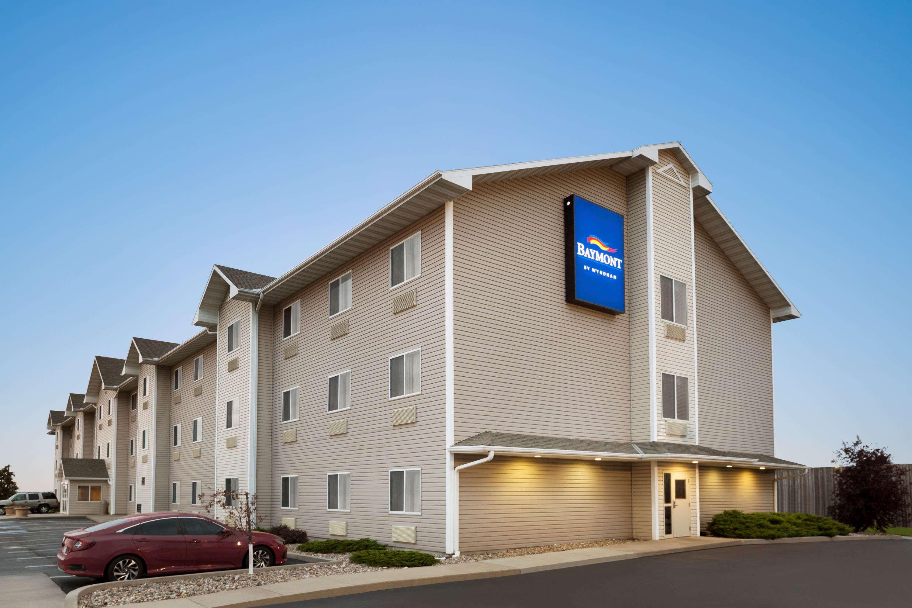 Baymont Inn & Suites Fremont — photo 4