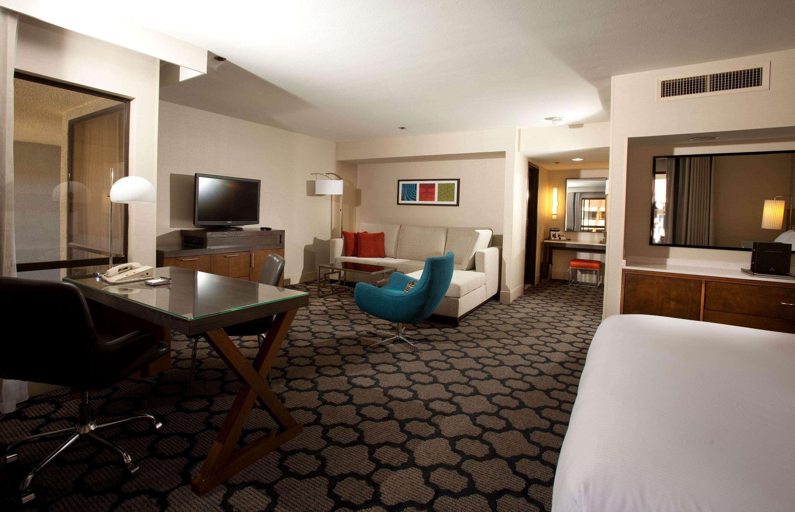 Hilton Palm Springs Resort — photo 4