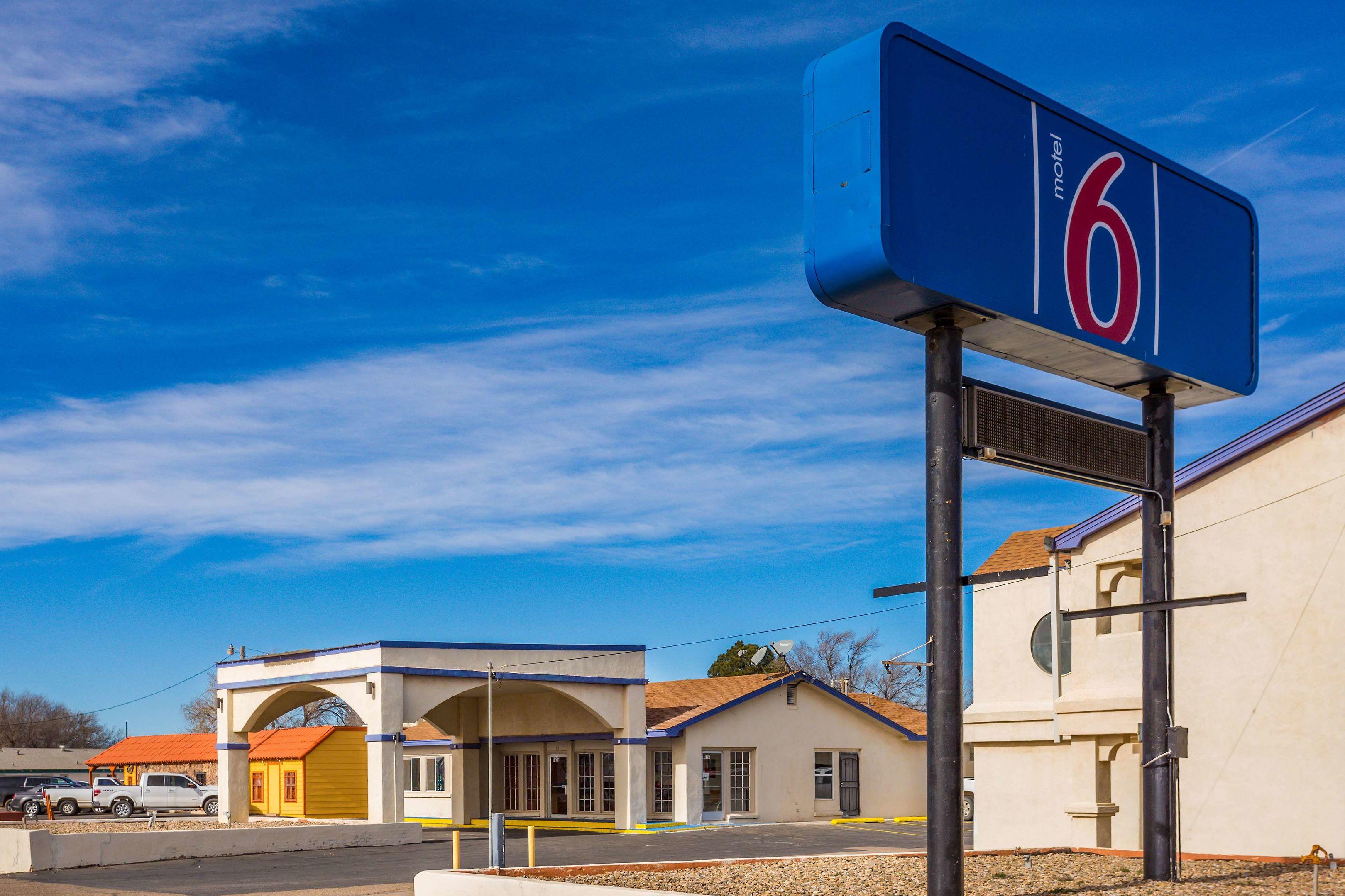 Motel 6 Clovis NM — photo 3