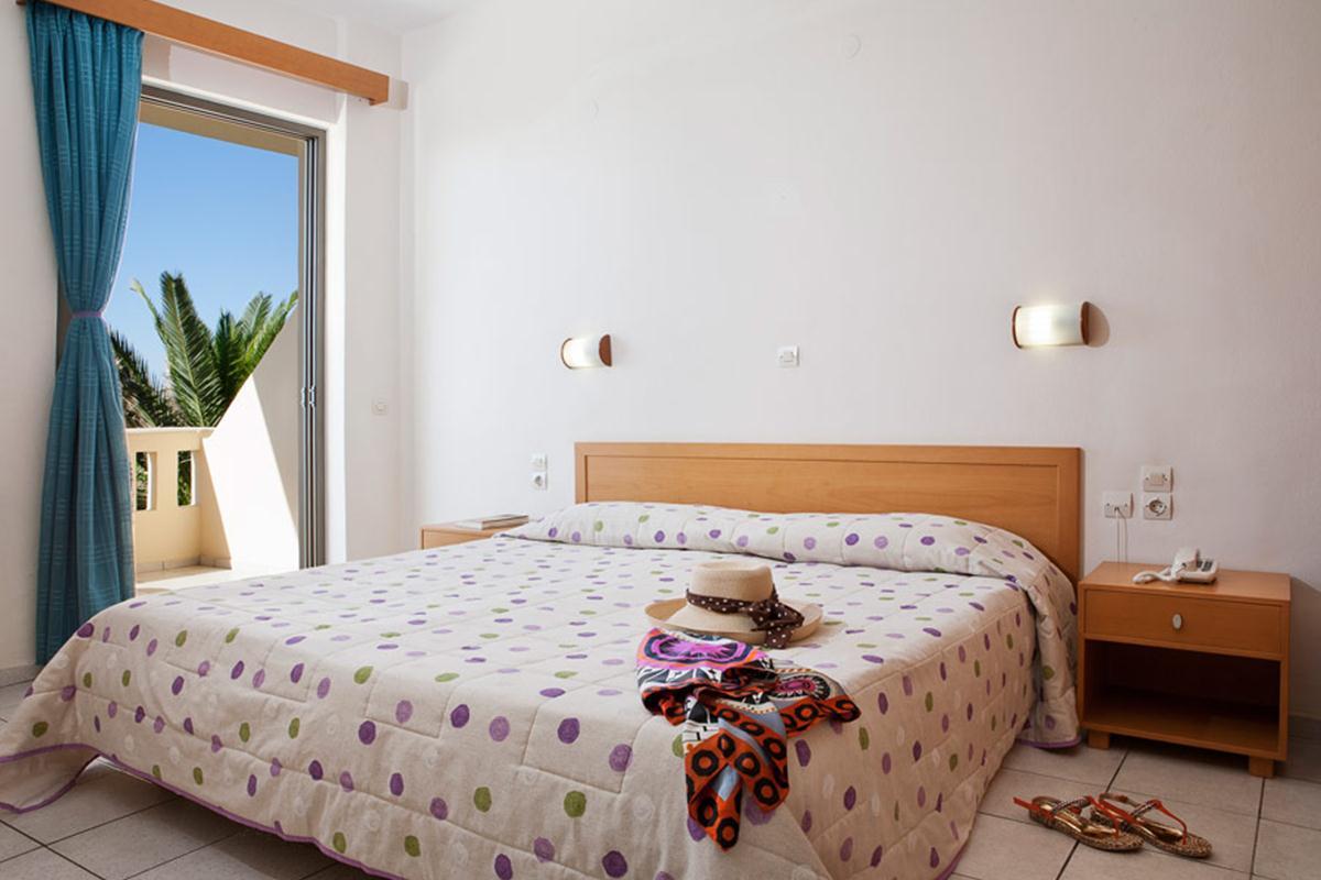 Marino's Beach Hotel Apartments — photo 4