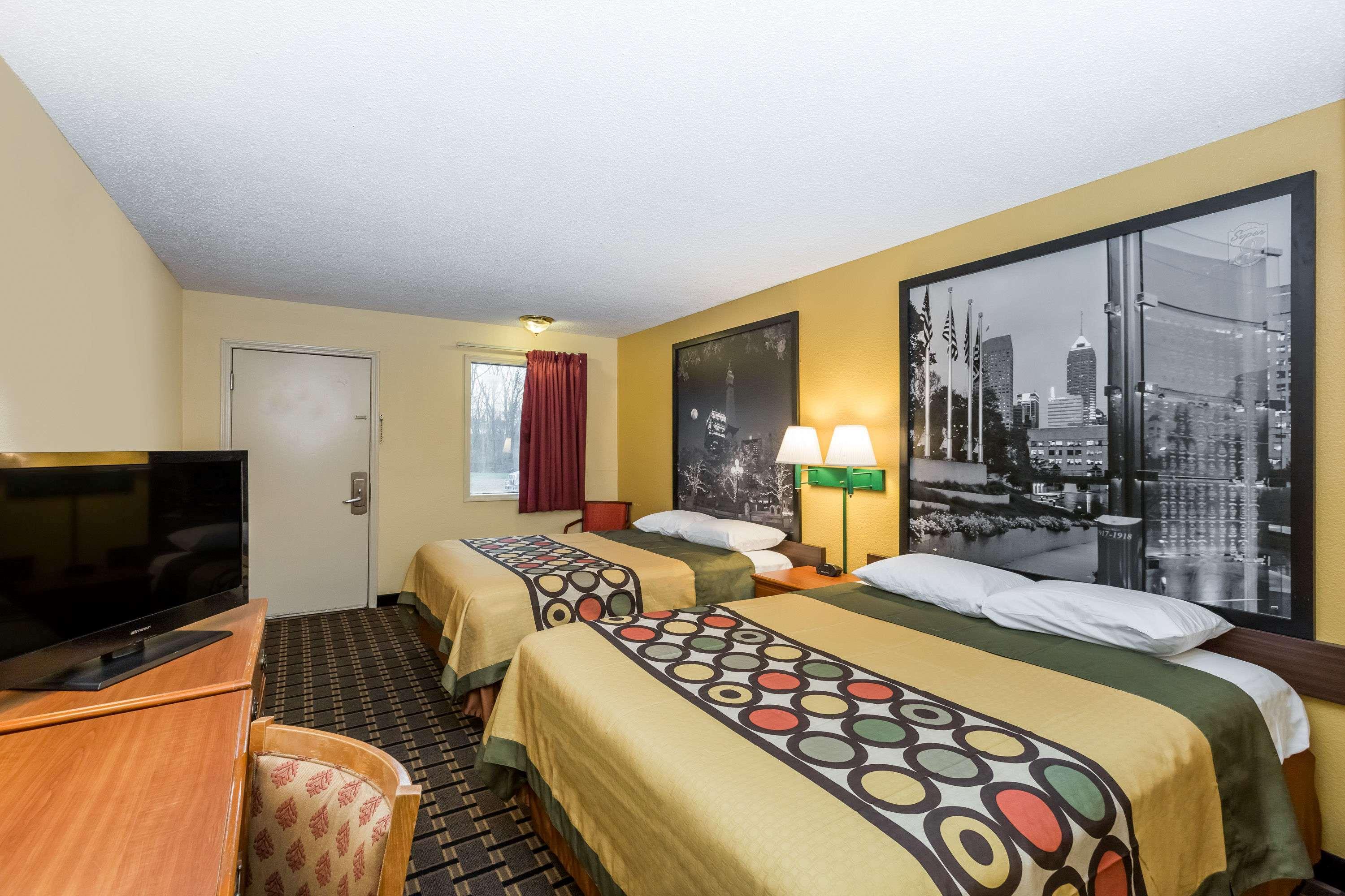 Super 8 by Wyndham Indianapolis — photo 4