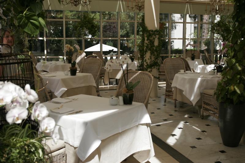 Schlosshotel Berlin by Patrick Hellmann — photo 5
