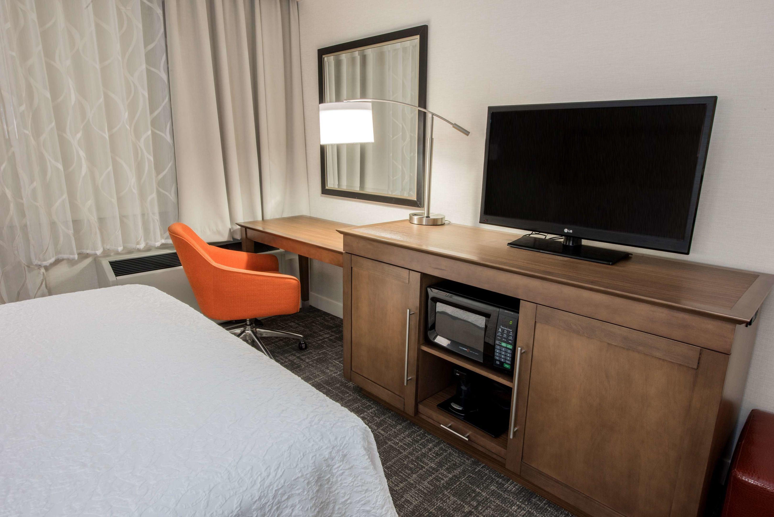Hampton Inn Albany-Western Ave/University Area — photo 5
