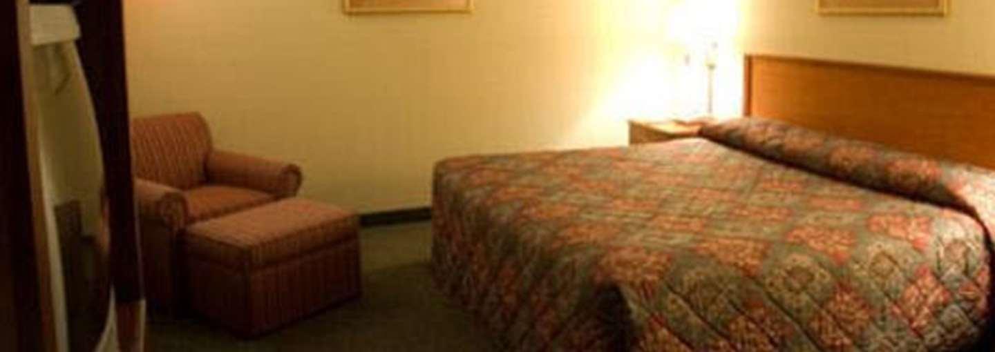 Country Hearth Inn & Suites - Lexington — photo 5